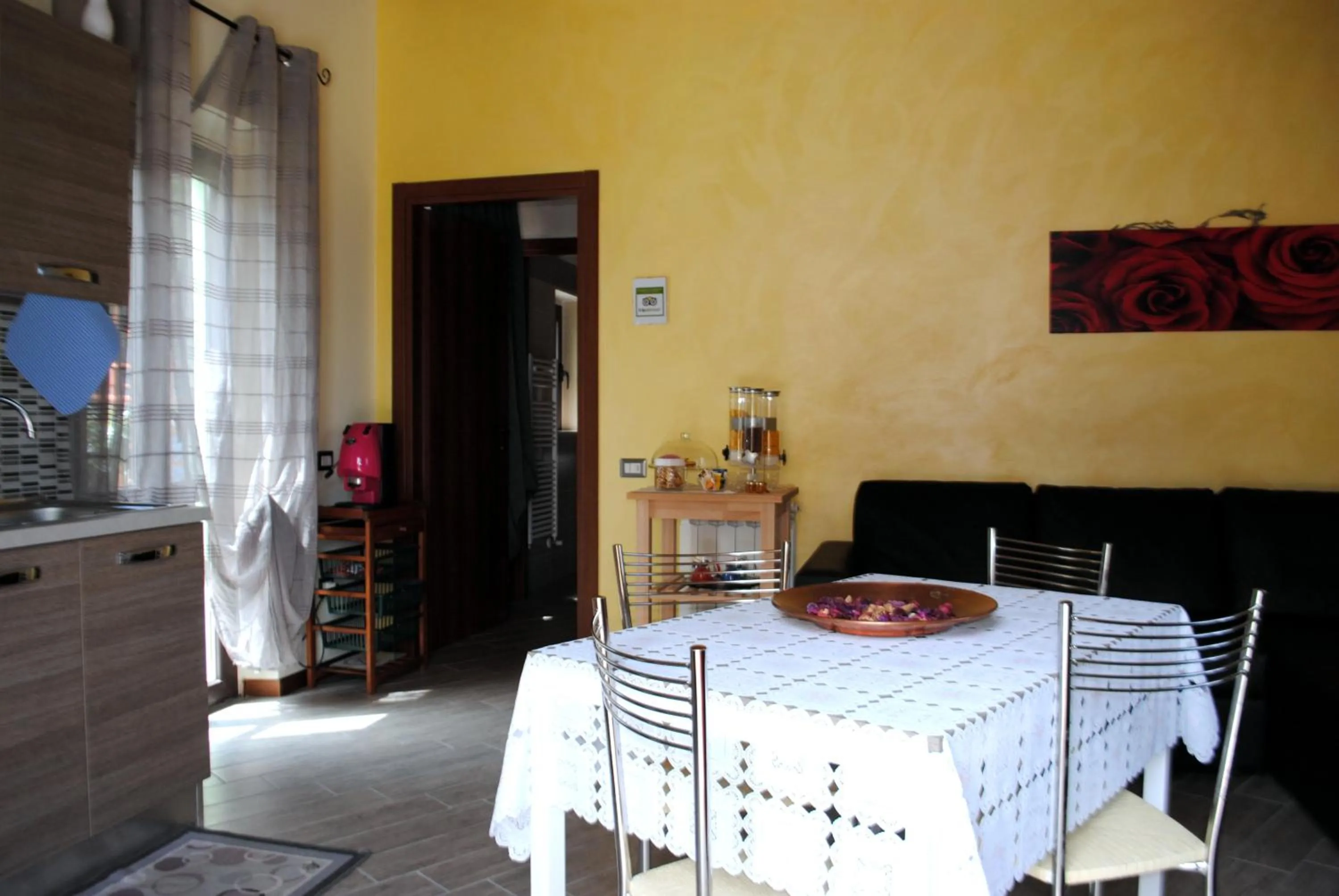 Kitchen or kitchenette in Agriturismo B&B La Cerasa