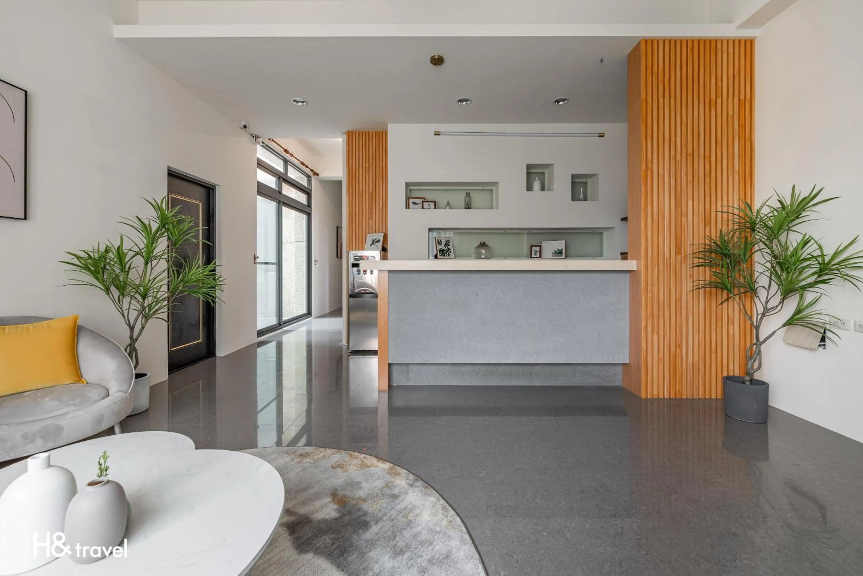 Communal lounge/ TV room in Taitung Feng lin Smart Stay