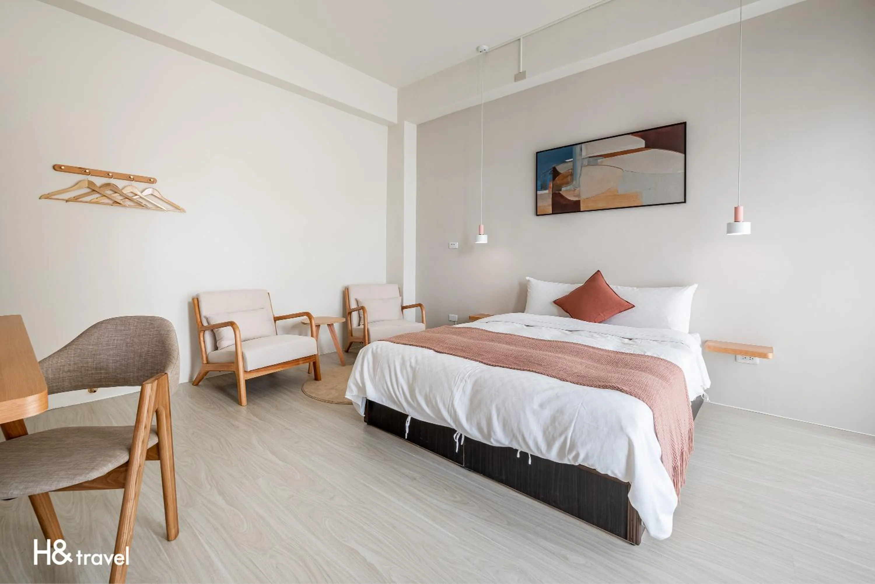 Photo of the whole room, Bed in Taitung Feng lin Smart Stay