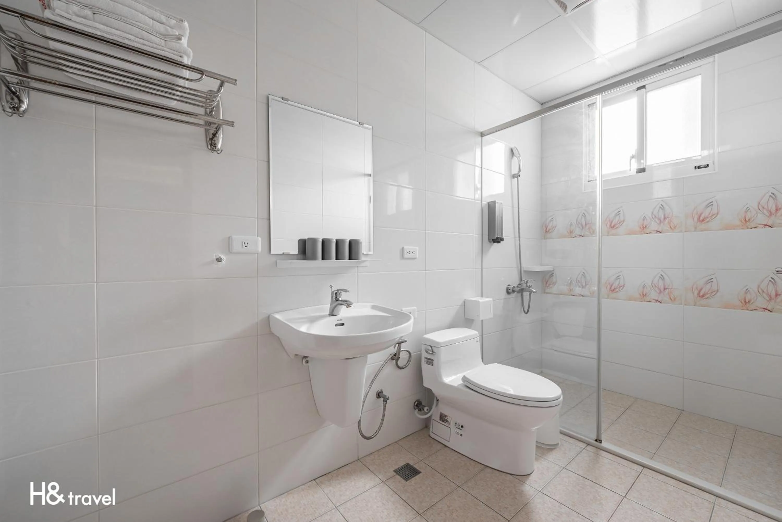 Shower in Taitung Feng lin Smart Stay