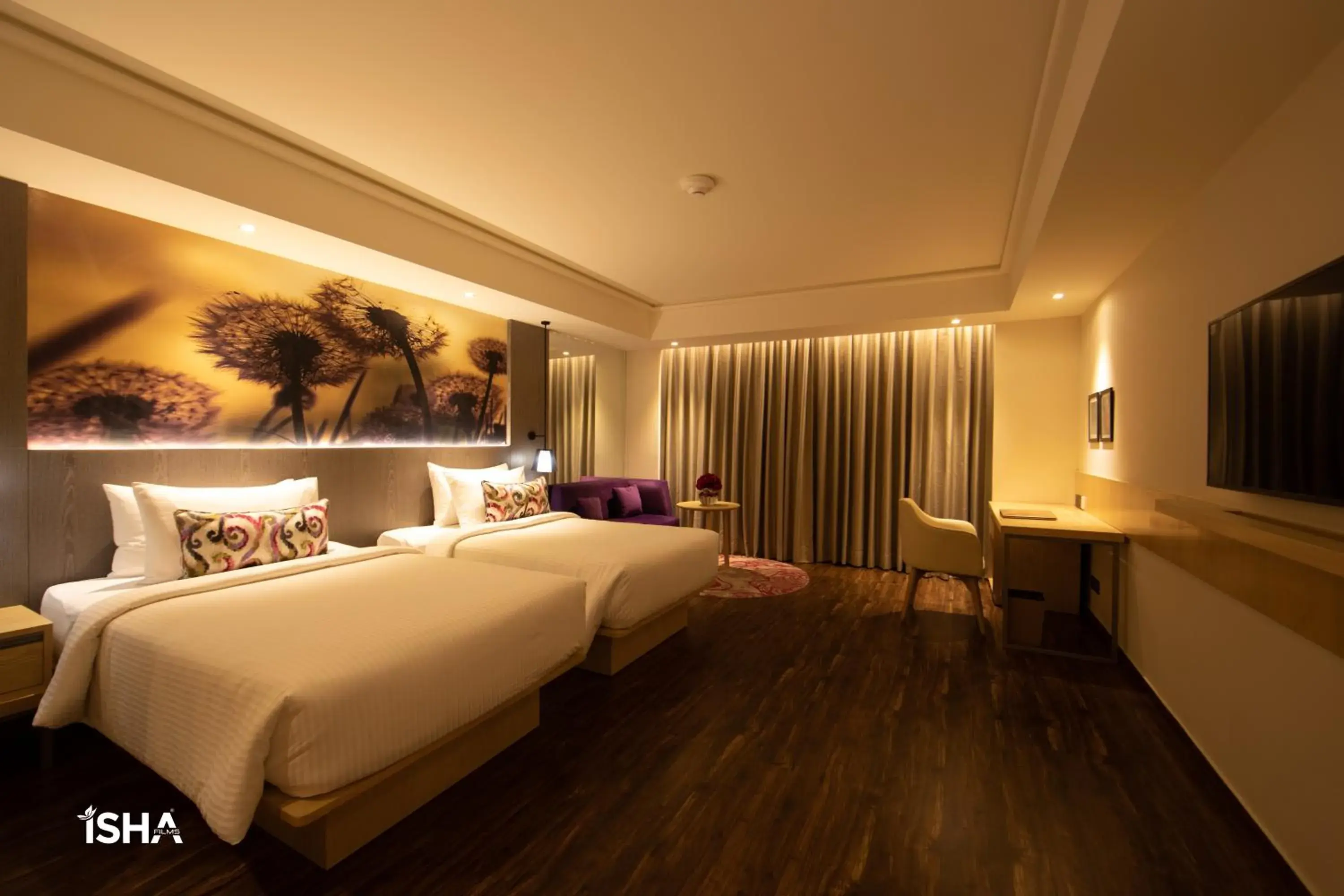 Deluxe Room 2 Single Beds in The Gaurs Sarovar Premiere Deluxe Room 2 Single Beds in The Gaurs Sarovar Premiere