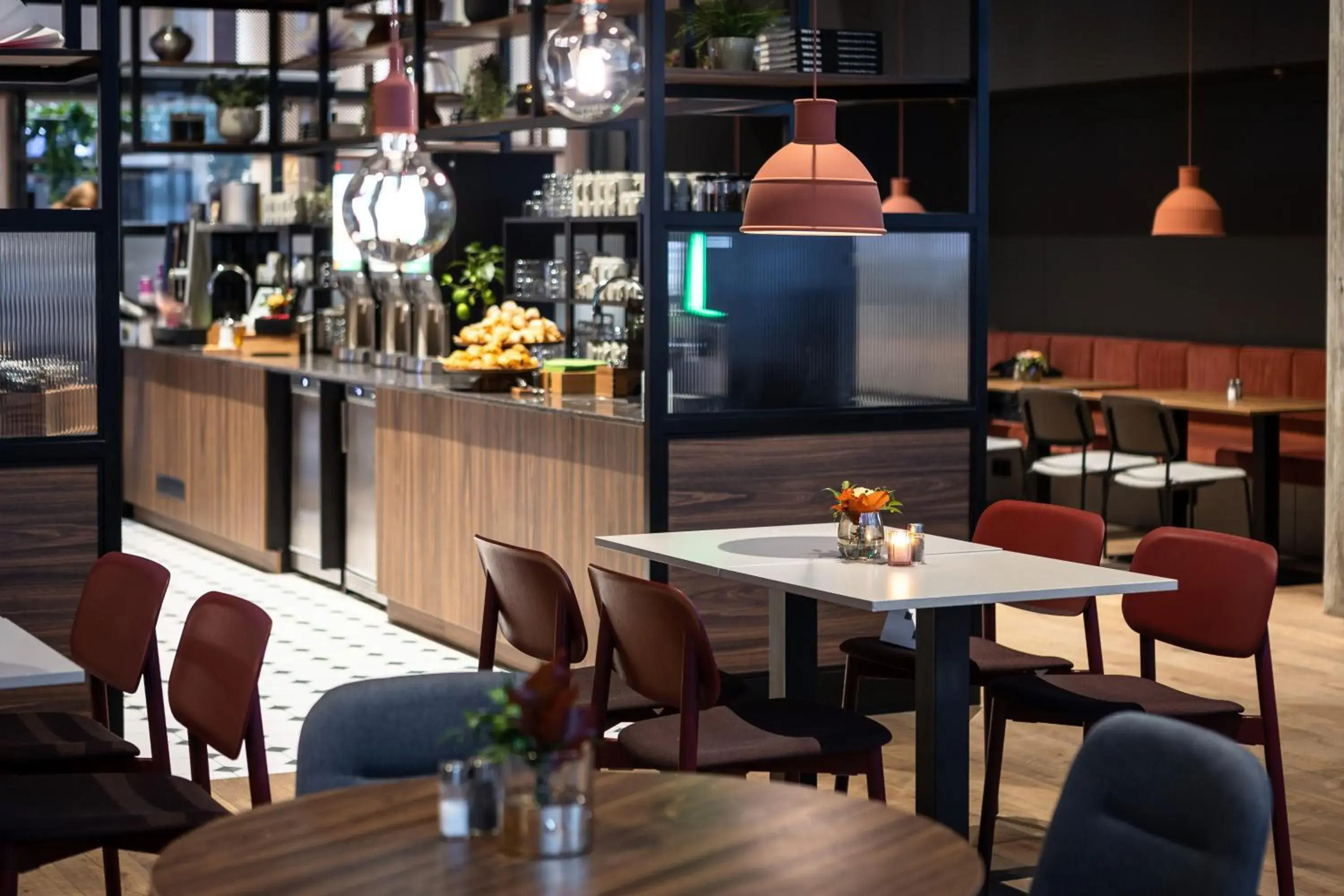 Restaurant/places to eat in Quality Hotel Hasle Linie Restaurant/places to eat in Quality Hotel Hasle Linie