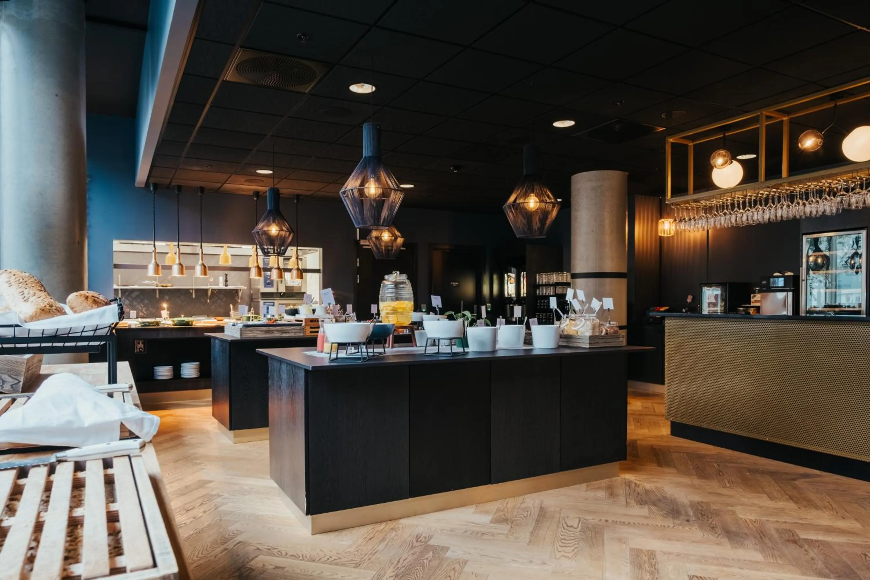 Buffet breakfast in Comfort Hotel Bodø