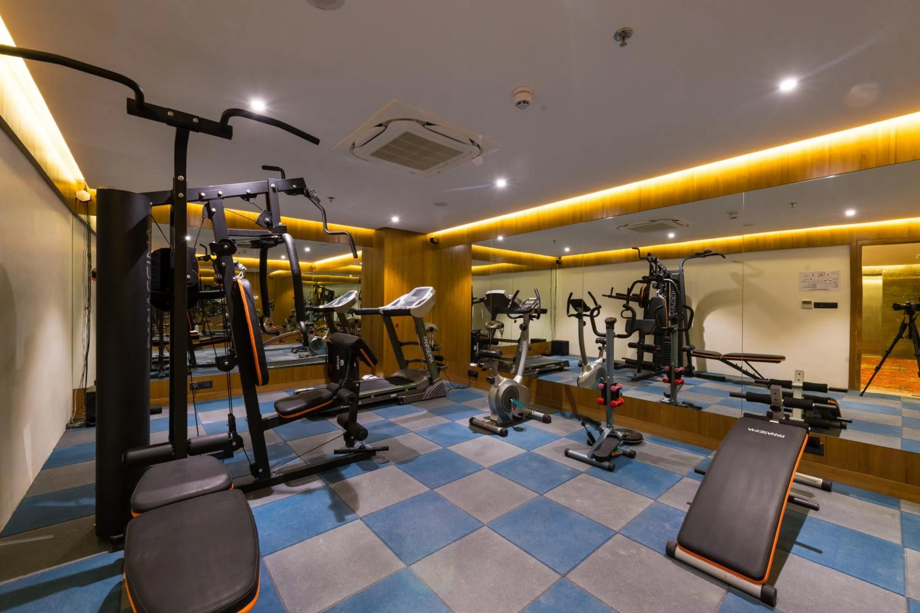 Fitness centre/facilities in The Fern Residency, Jamnagar