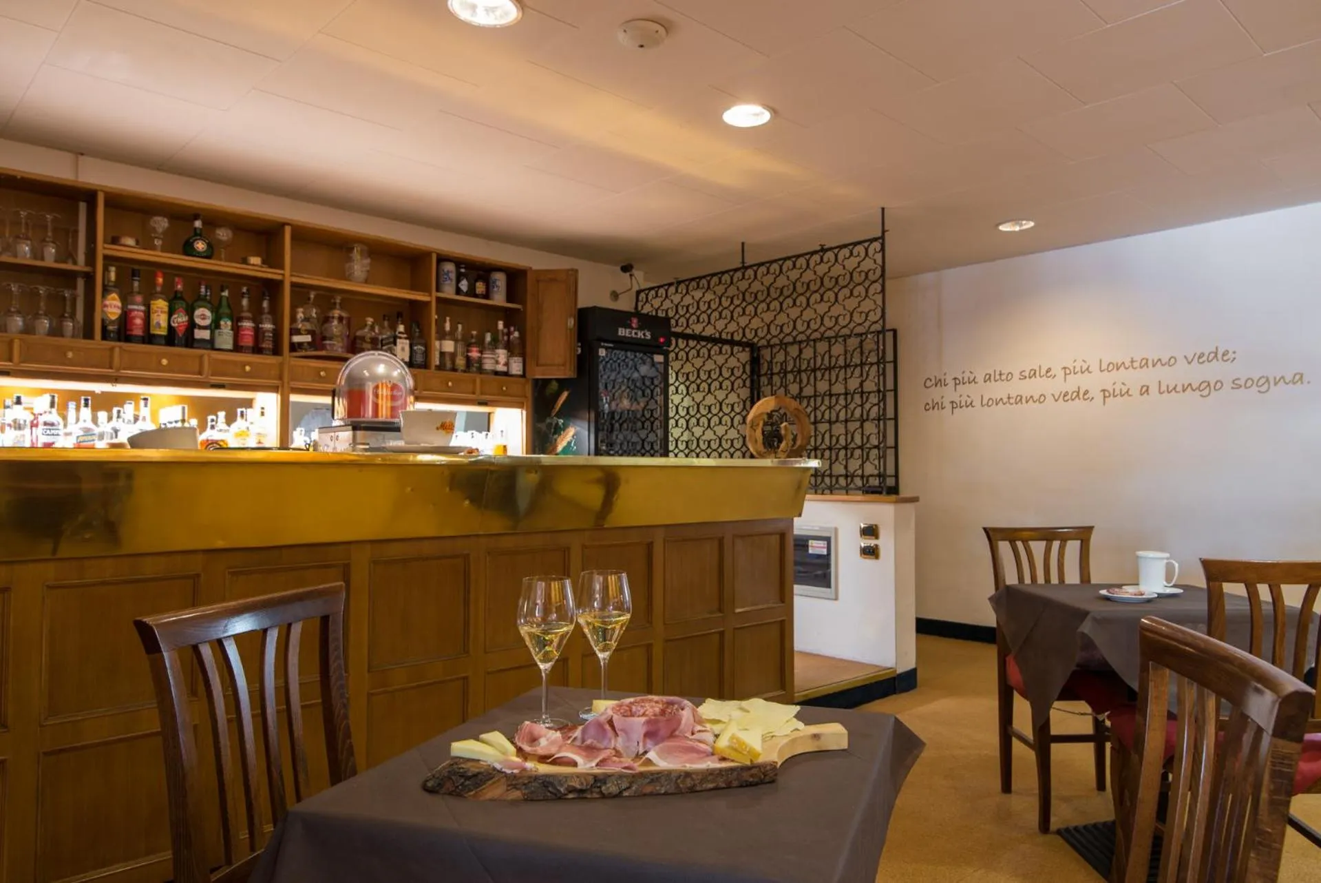 Lounge or bar in Hotel Colfosco