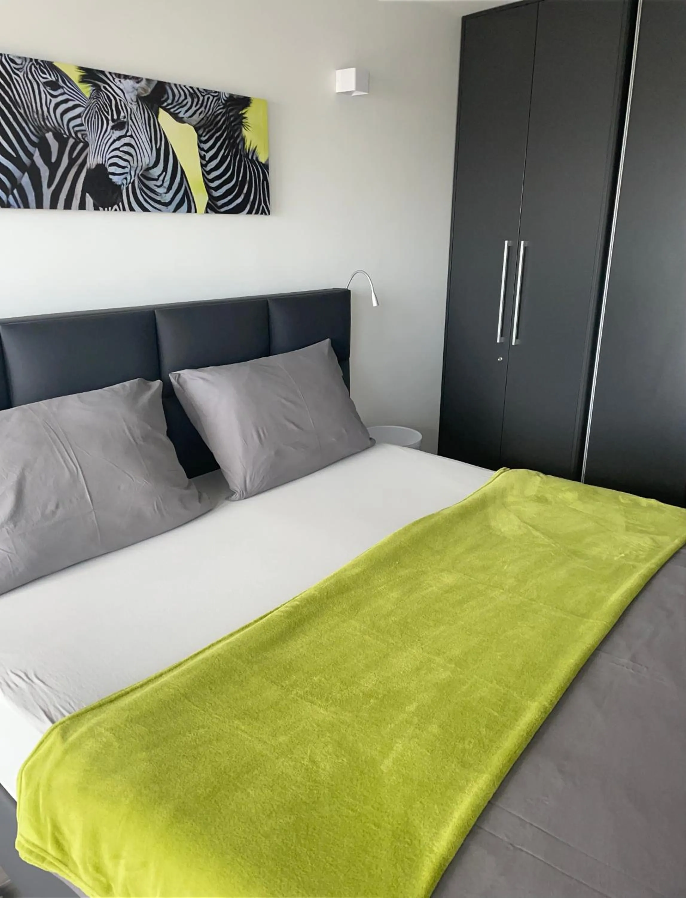 Bedroom, Bed in Jimmys Beach Privlaka direkt am Meer und beheiztem Pool