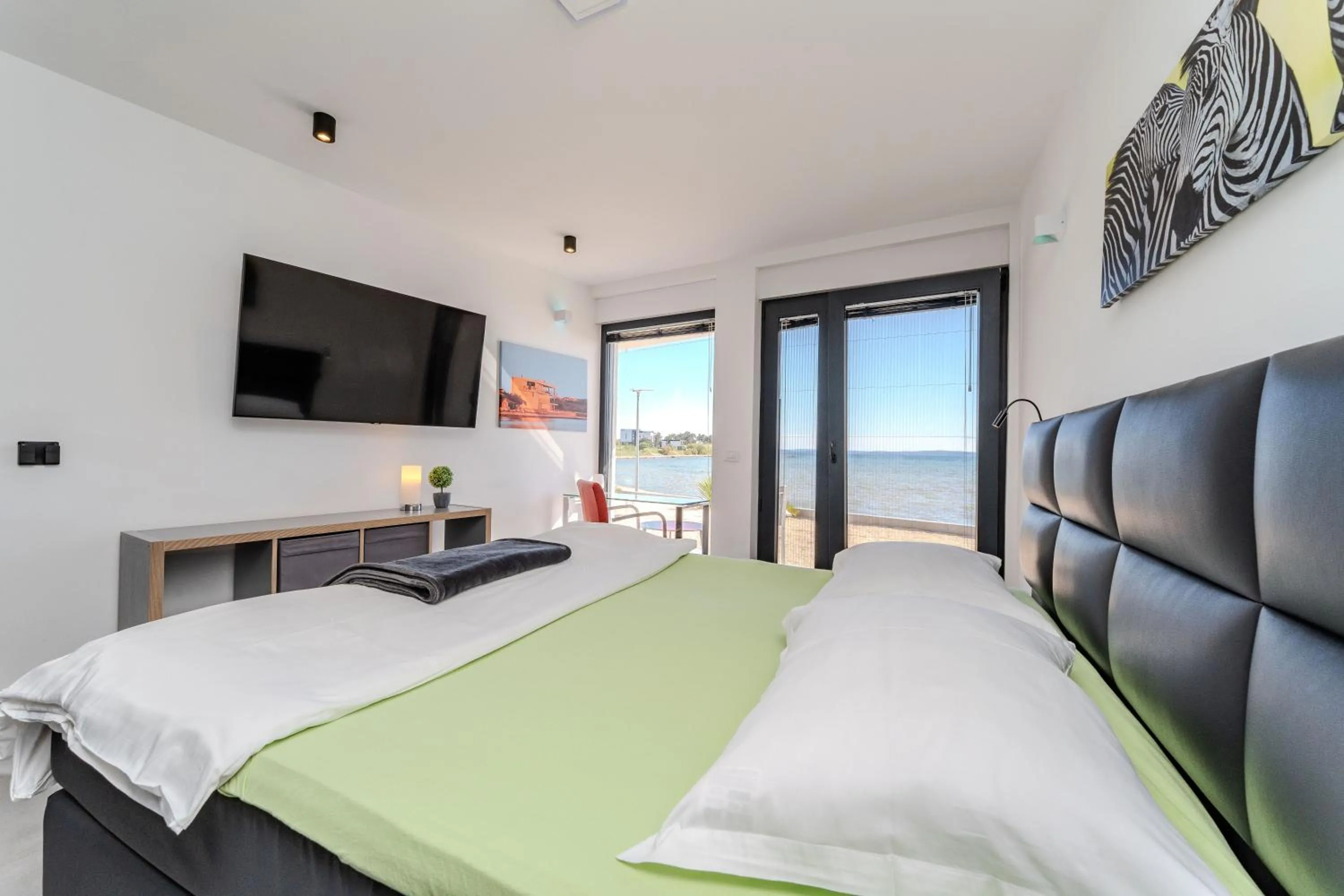 Bed in Jimmys Beach Privlaka direkt am Meer und beheiztem Pool