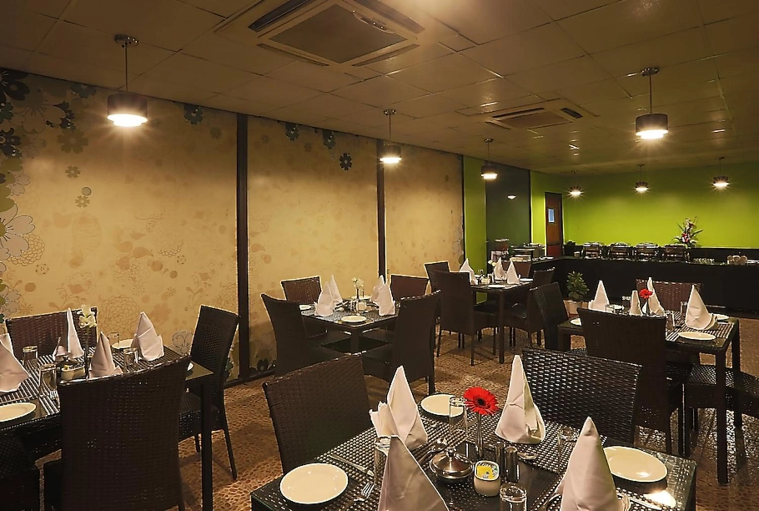 Restaurant/places to eat in The Pamposh Hotel