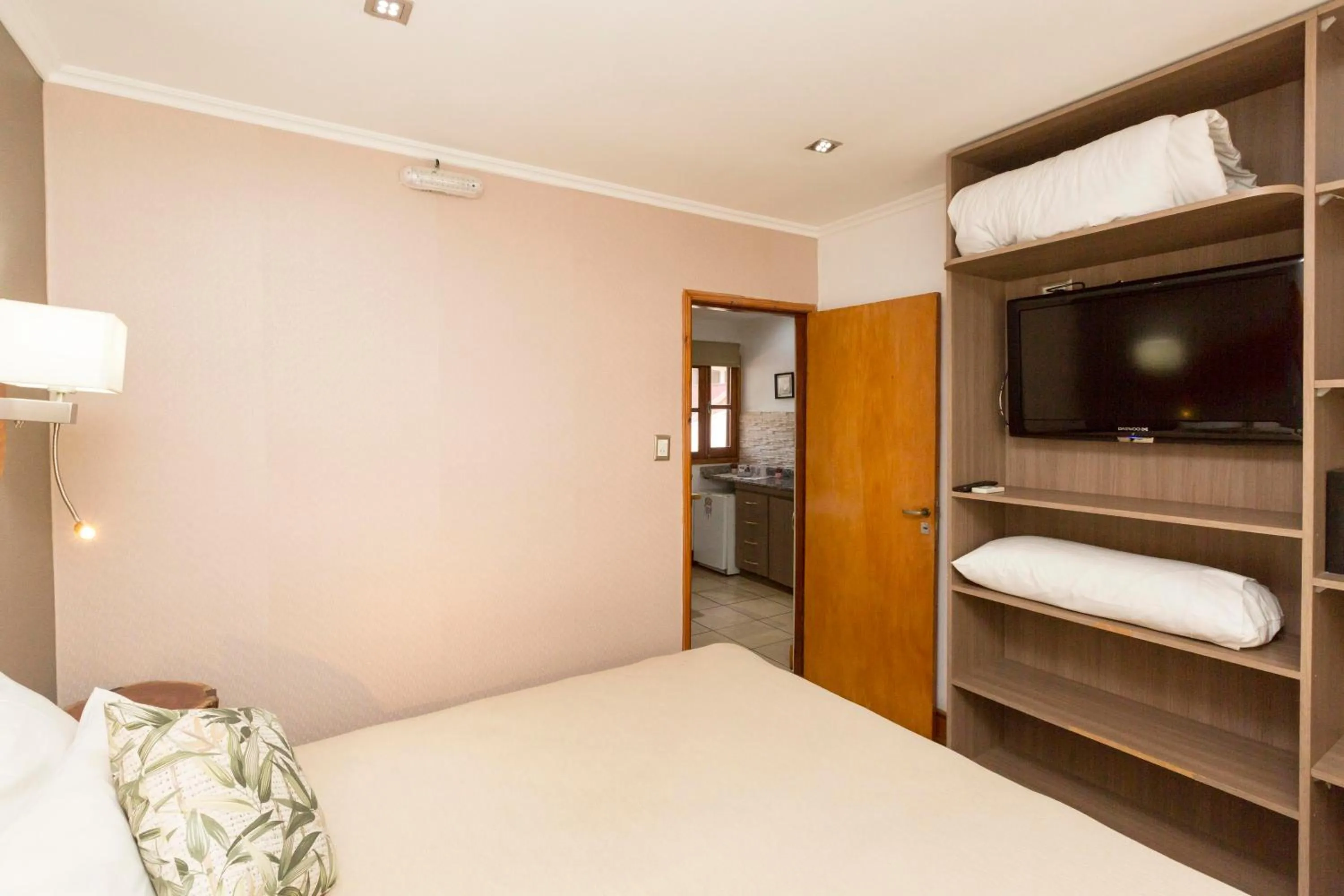 Bed in Tupa Hotel Iguazu