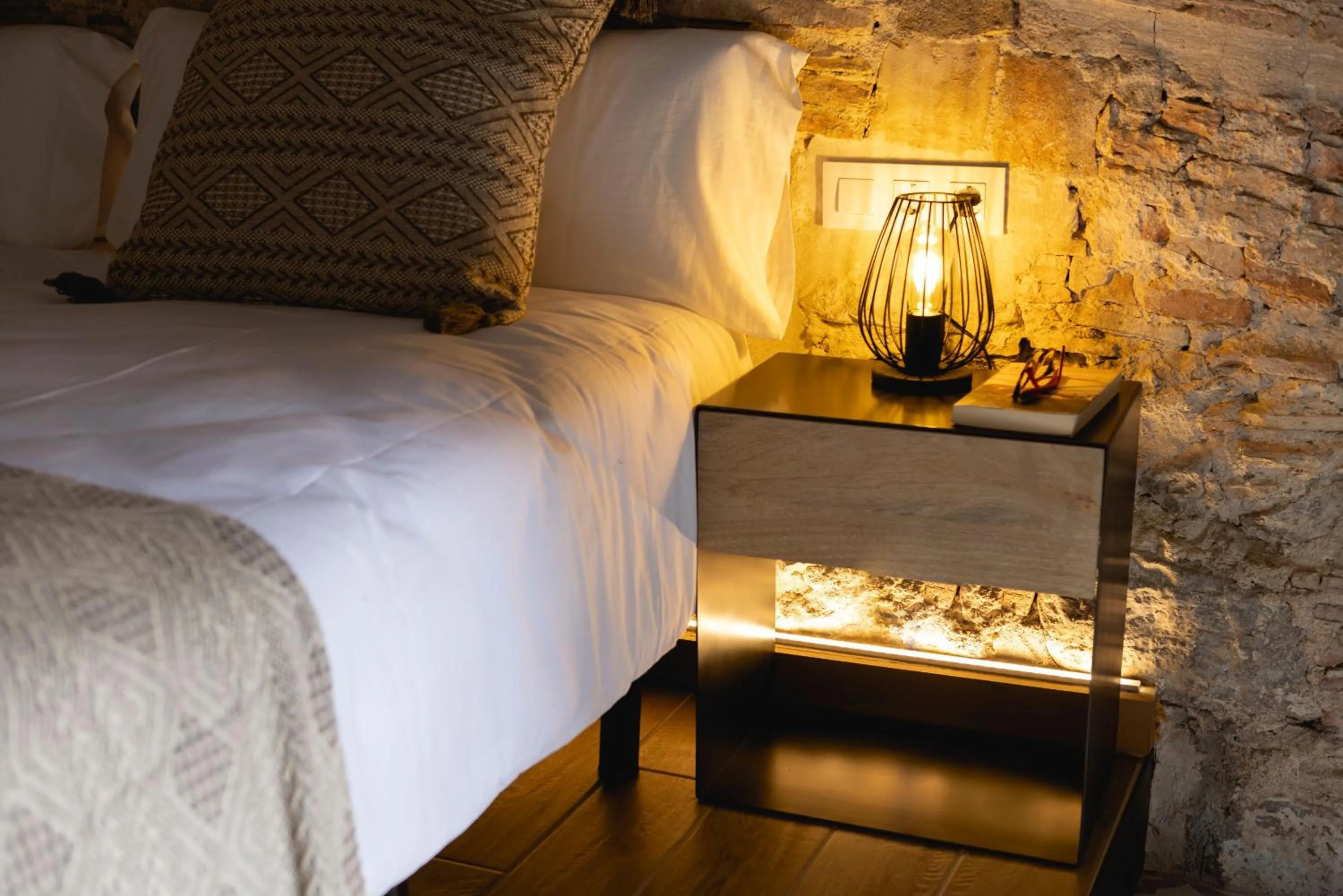 Bed in Bravissimo Plaça del Vi, Design Penthouse