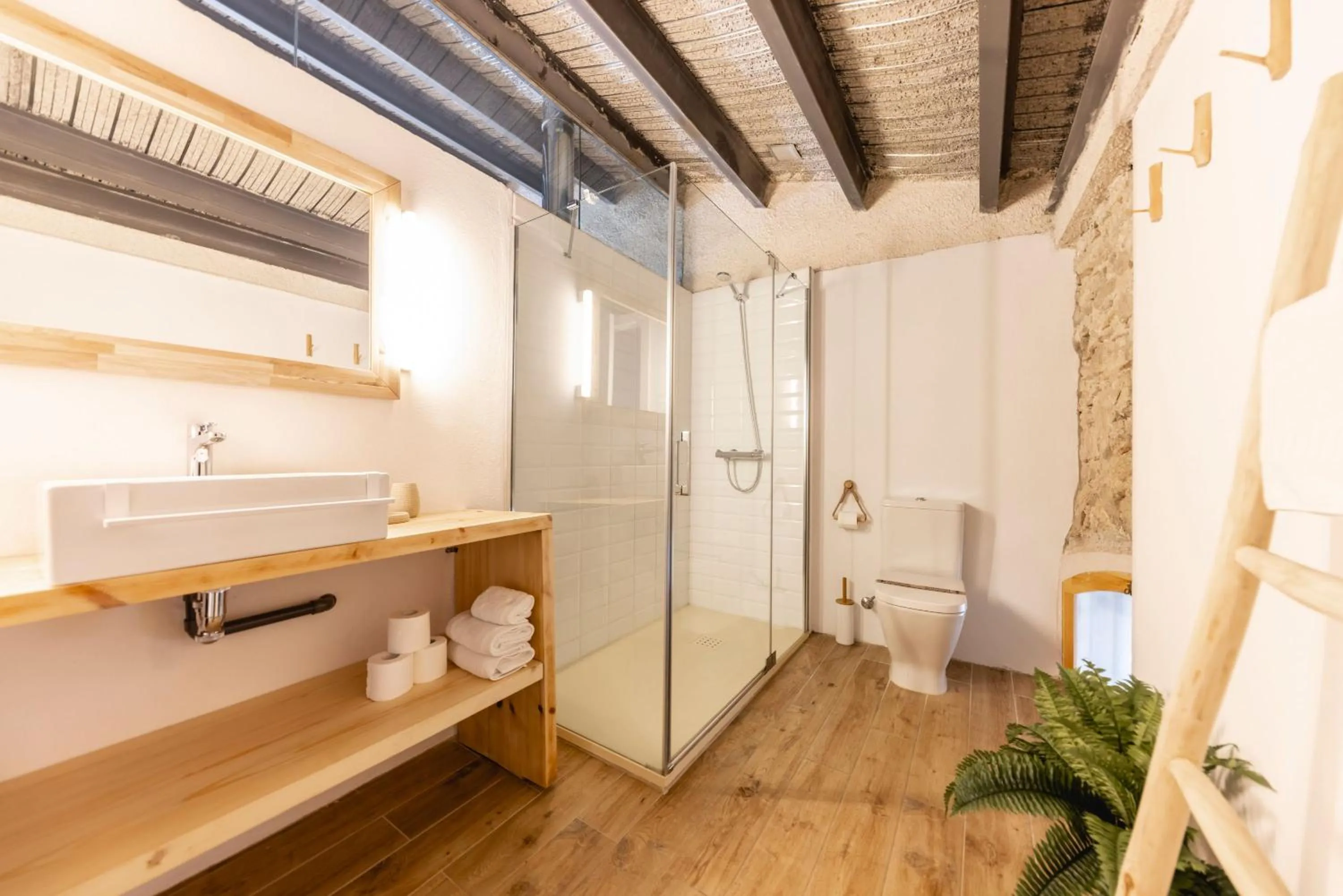 Bathroom in Bravissimo Plaça del Vi, Design Penthouse