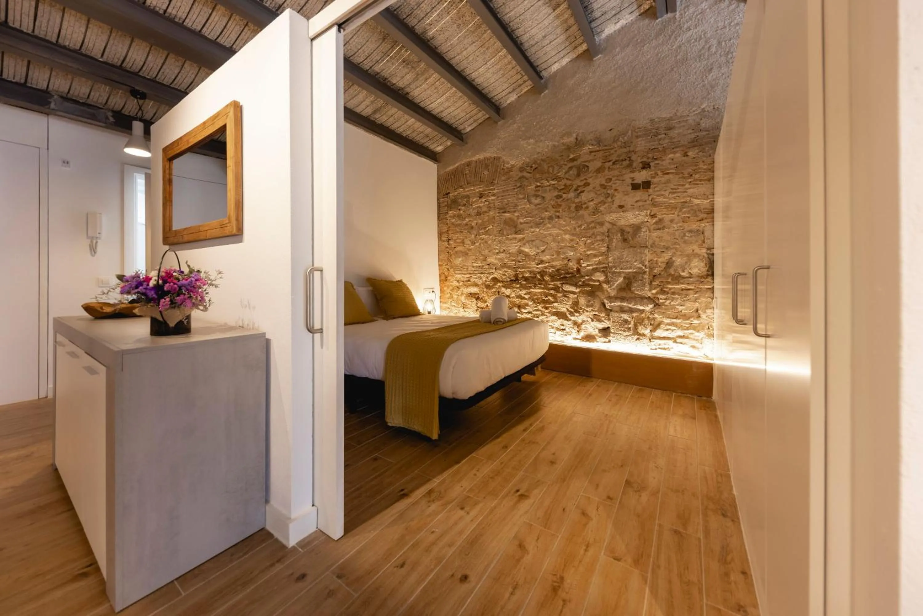 Bed in Bravissimo Plaça del Vi, Design Penthouse