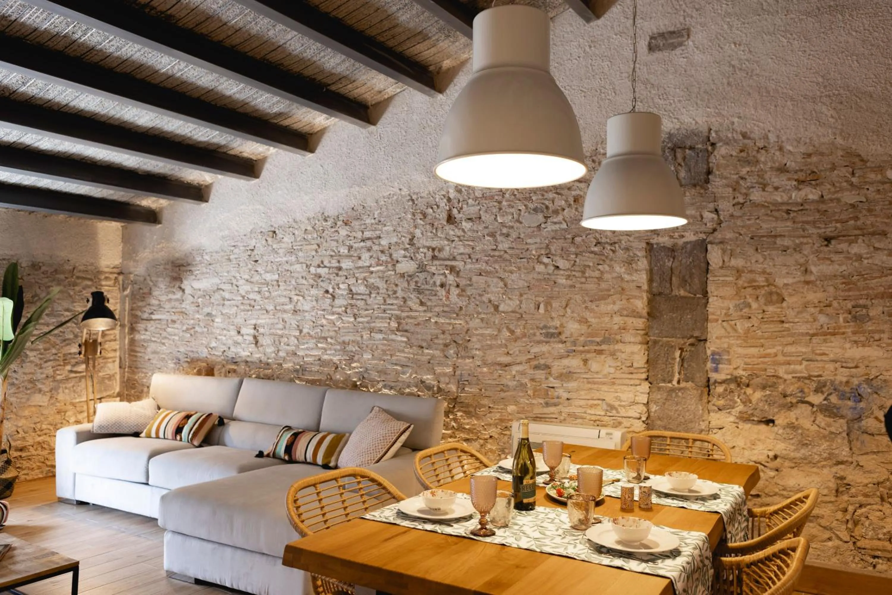 Living room in Bravissimo Plaça del Vi, Design Penthouse