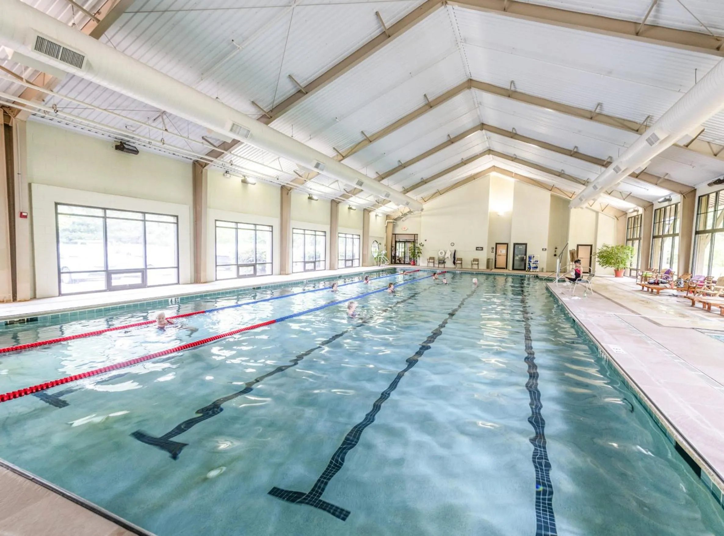 Swimming pool in Petit Crest Villas