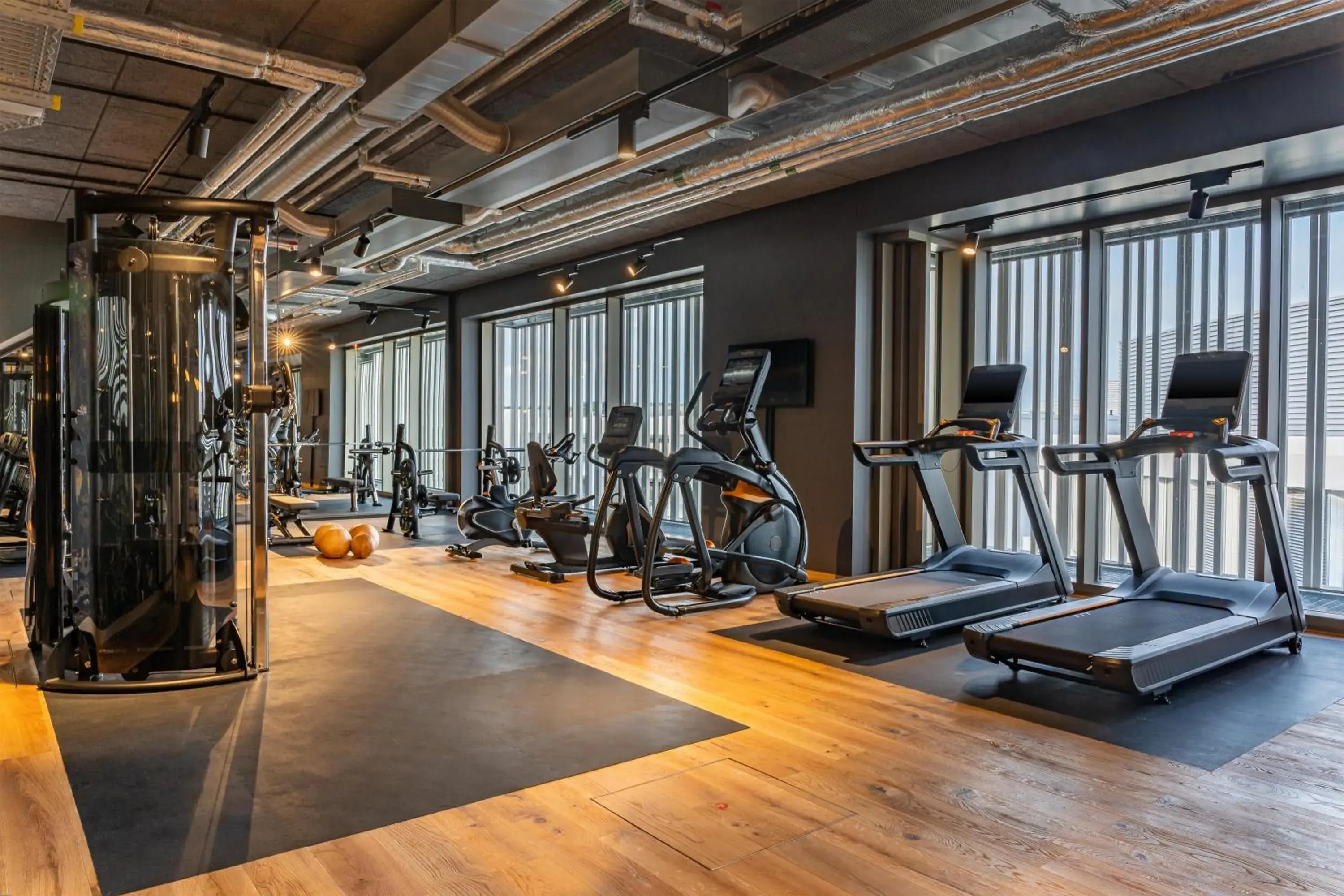 Fitness centre/facilities in Me and All Hotel ulm, by Hyatt Fitness centre/facilities in Me and All Hotel ulm, by Hyatt