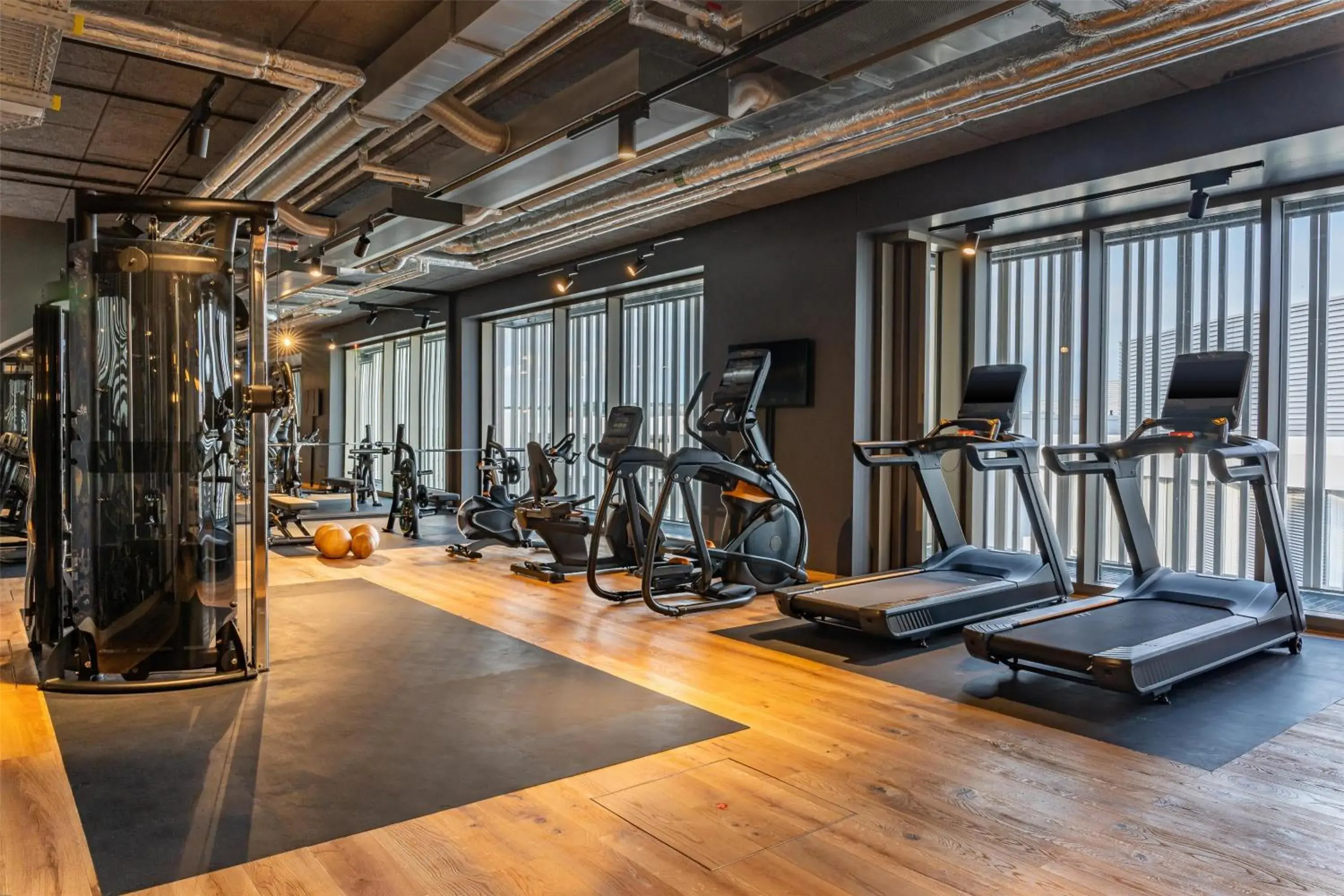 Fitness centre/facilities in Me and All Hotel ulm, by Hyatt Fitness centre/facilities in Me and All Hotel ulm, by Hyatt