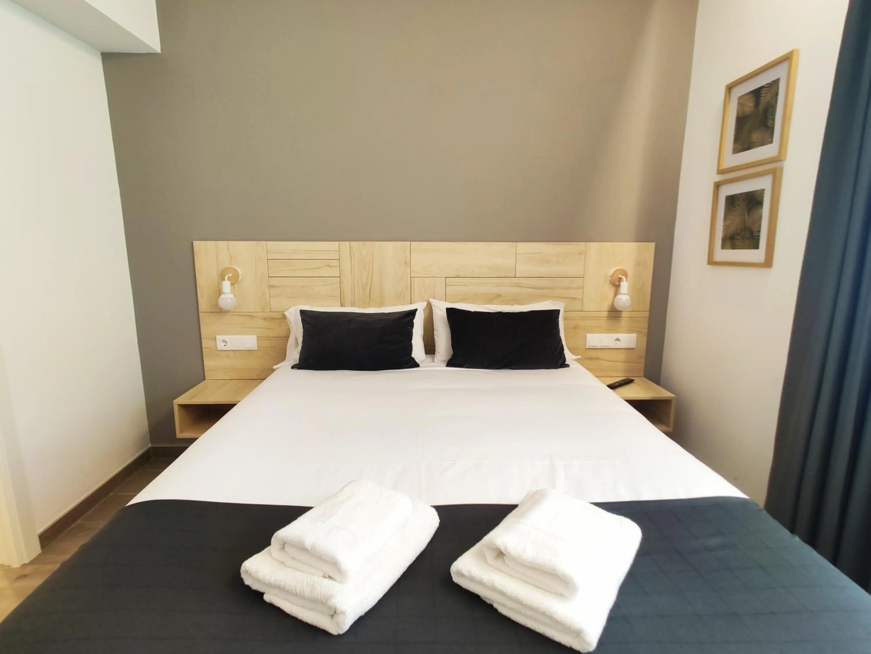 Bed in GLOBAL Apartments & Rooms