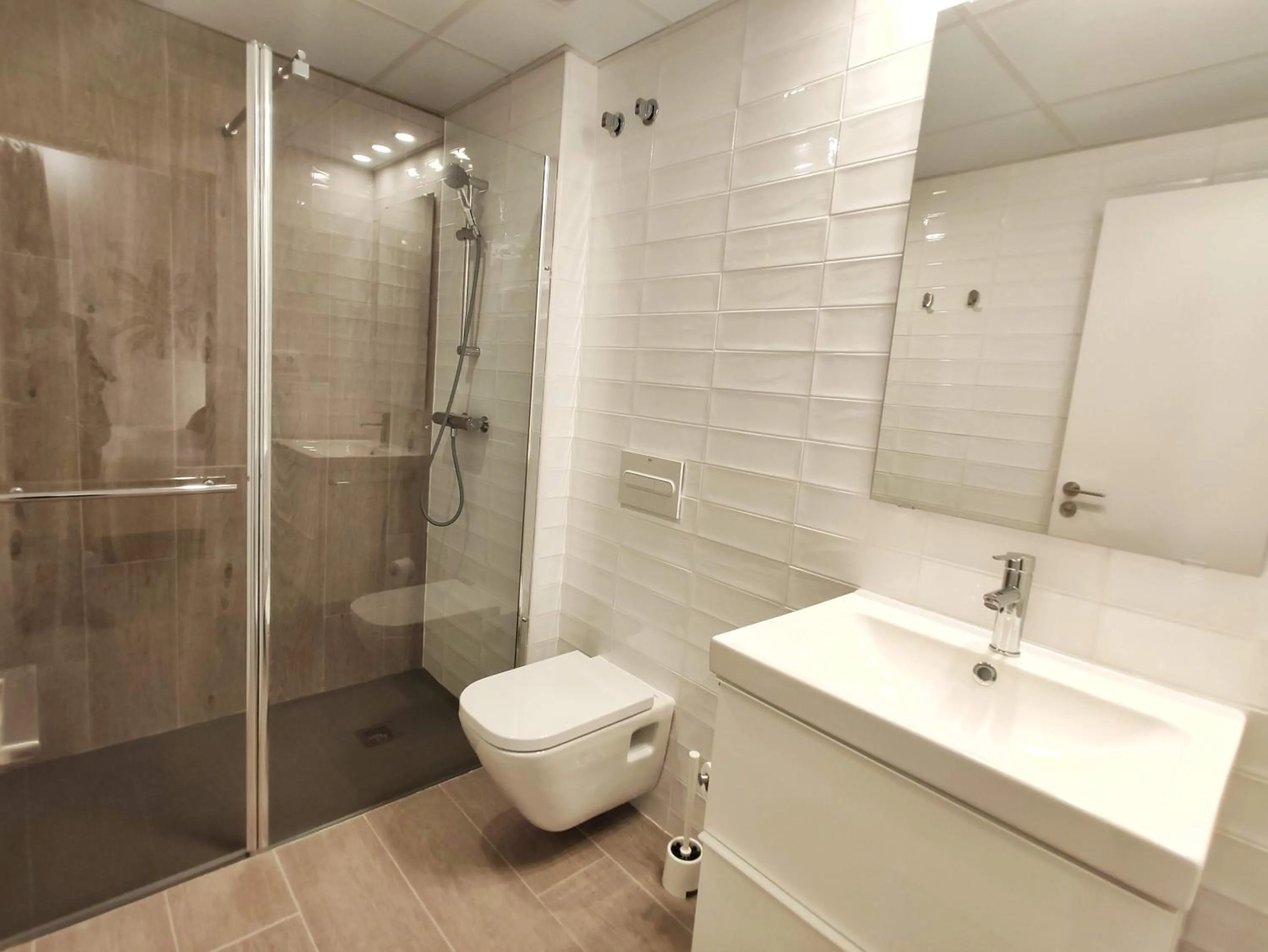 GLOBAL Apartments & Rooms