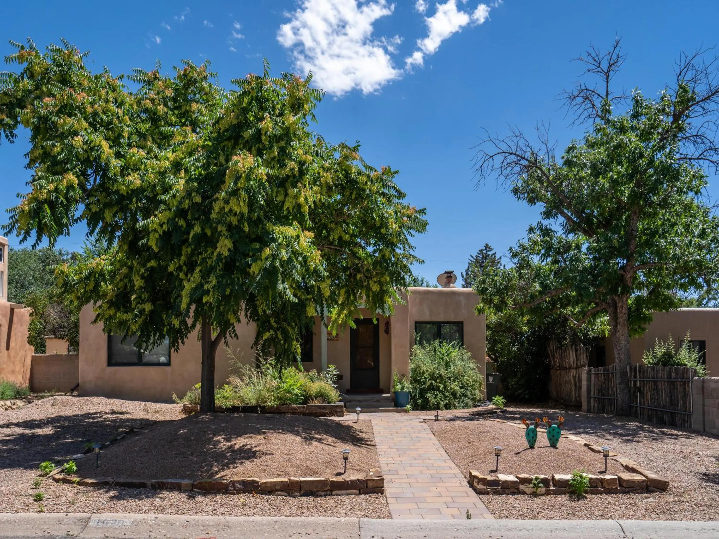 Property building in Kiva Cottage