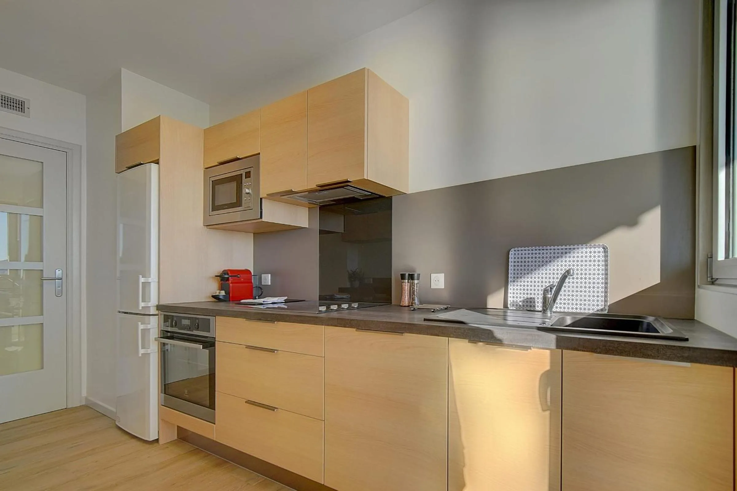 Kitchen or kitchenette in IMMOGROOM- Incredible View -4- Big Terrace - AC - Parking