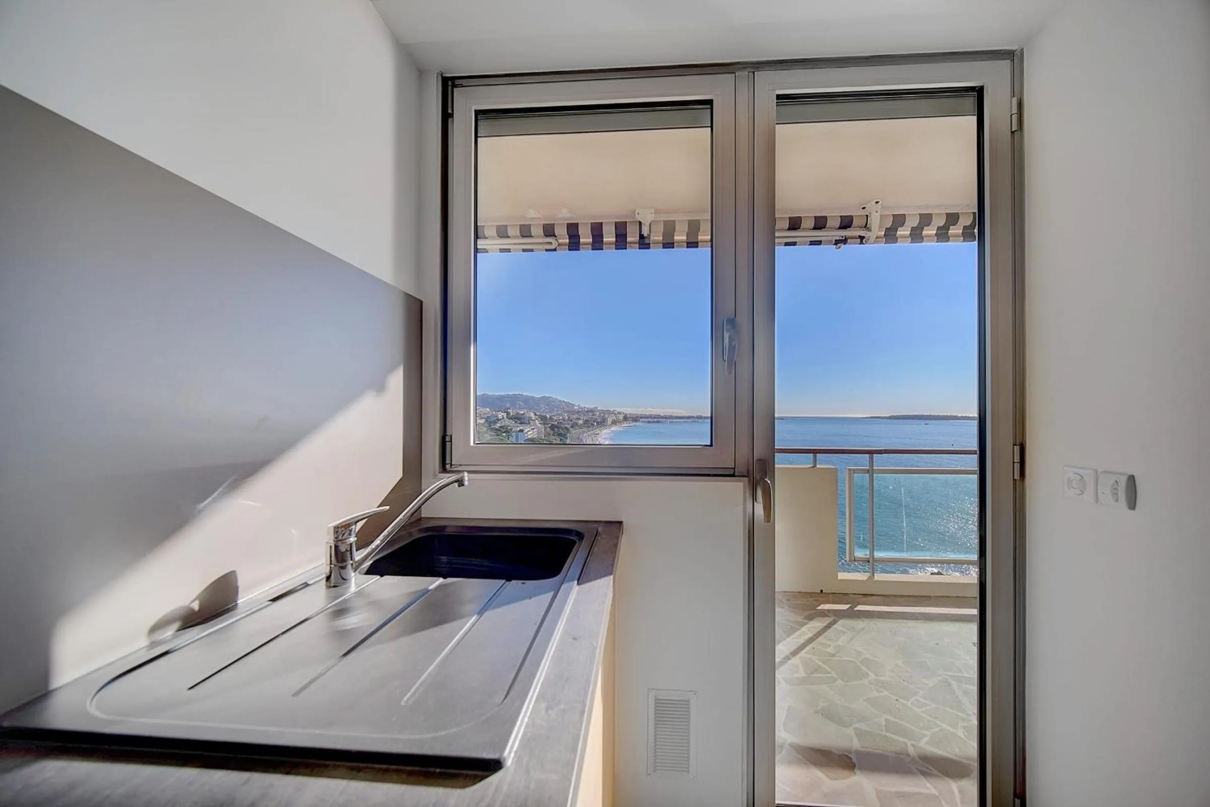 IMMOGROOM- Incredible View -4- Big Terrace - AC - Parking