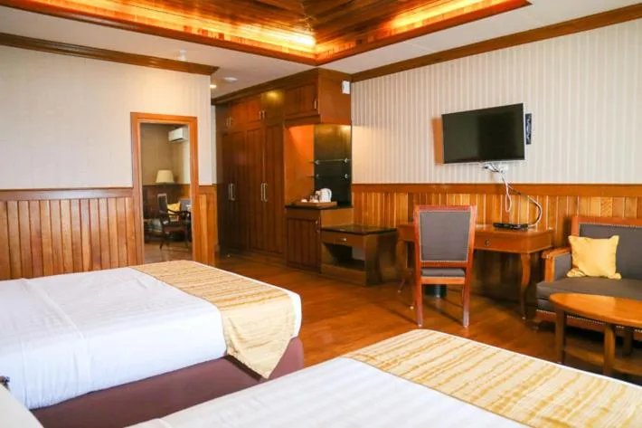 Bed in Alta D' Tagaytay Hotel