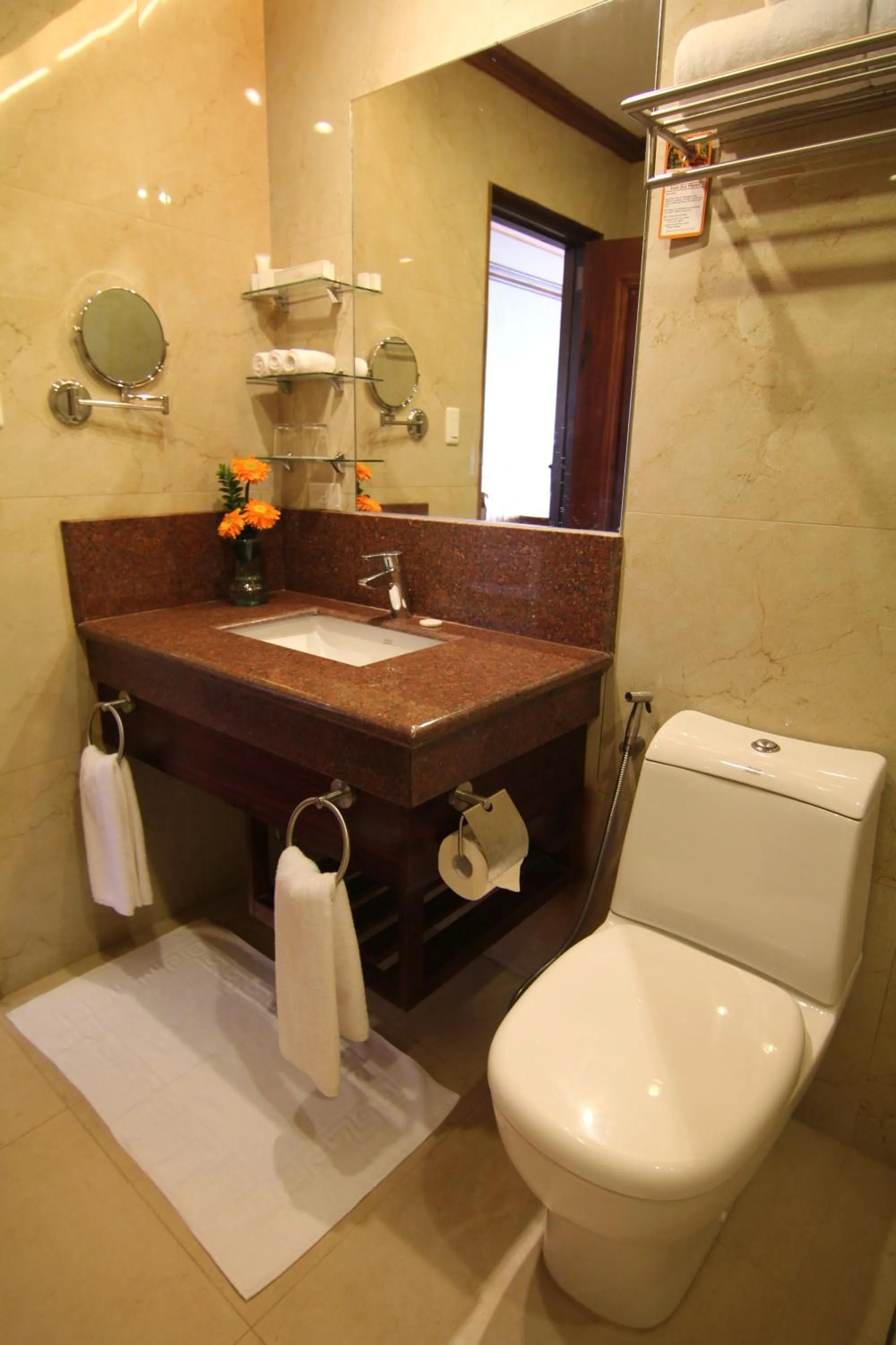 Alta D' Tagaytay Hotel