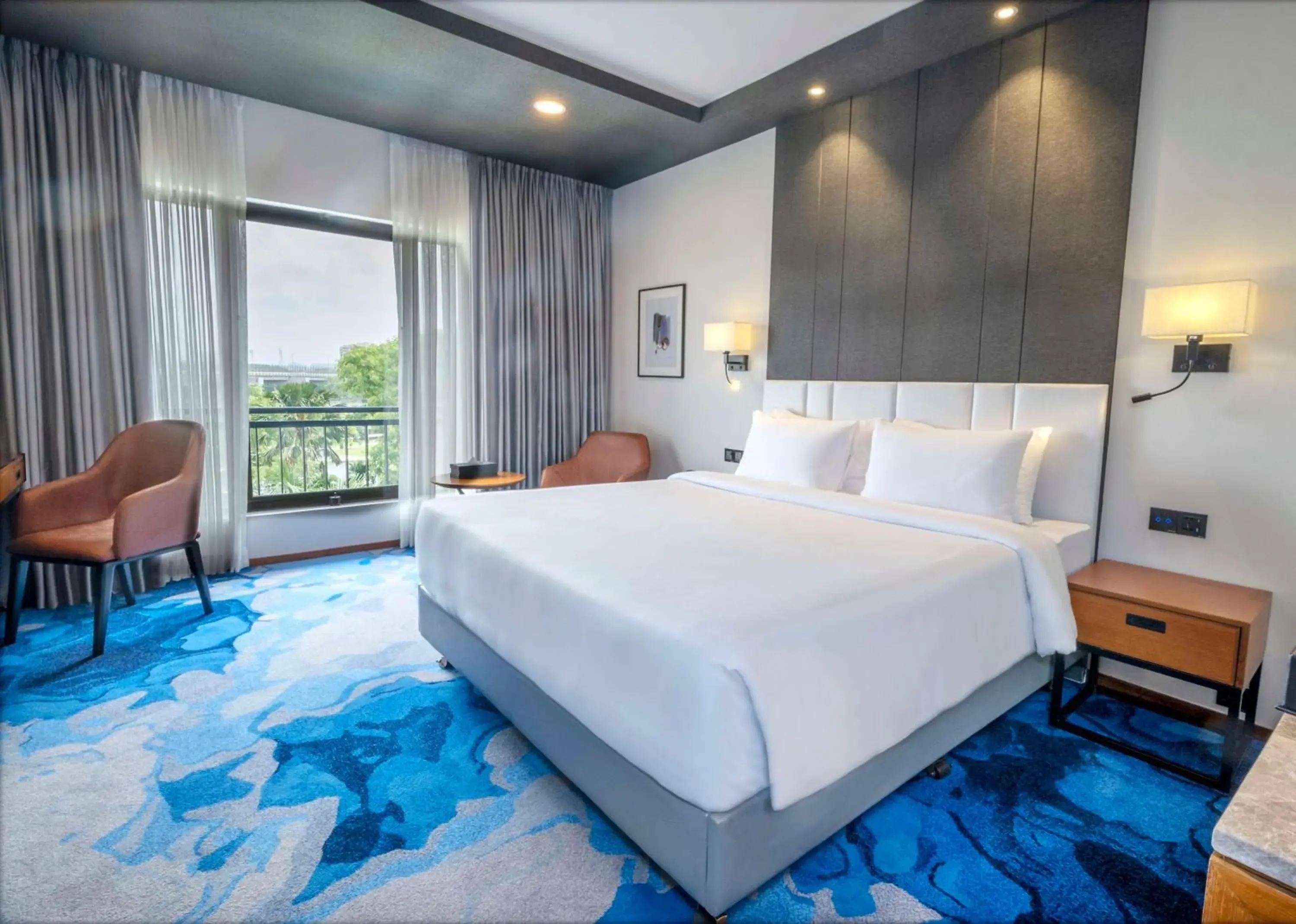 Bedroom, Bed in Radisson Blu Dhaka Water Garden Bedroom, Bed in Radisson Blu Dhaka Water Garden