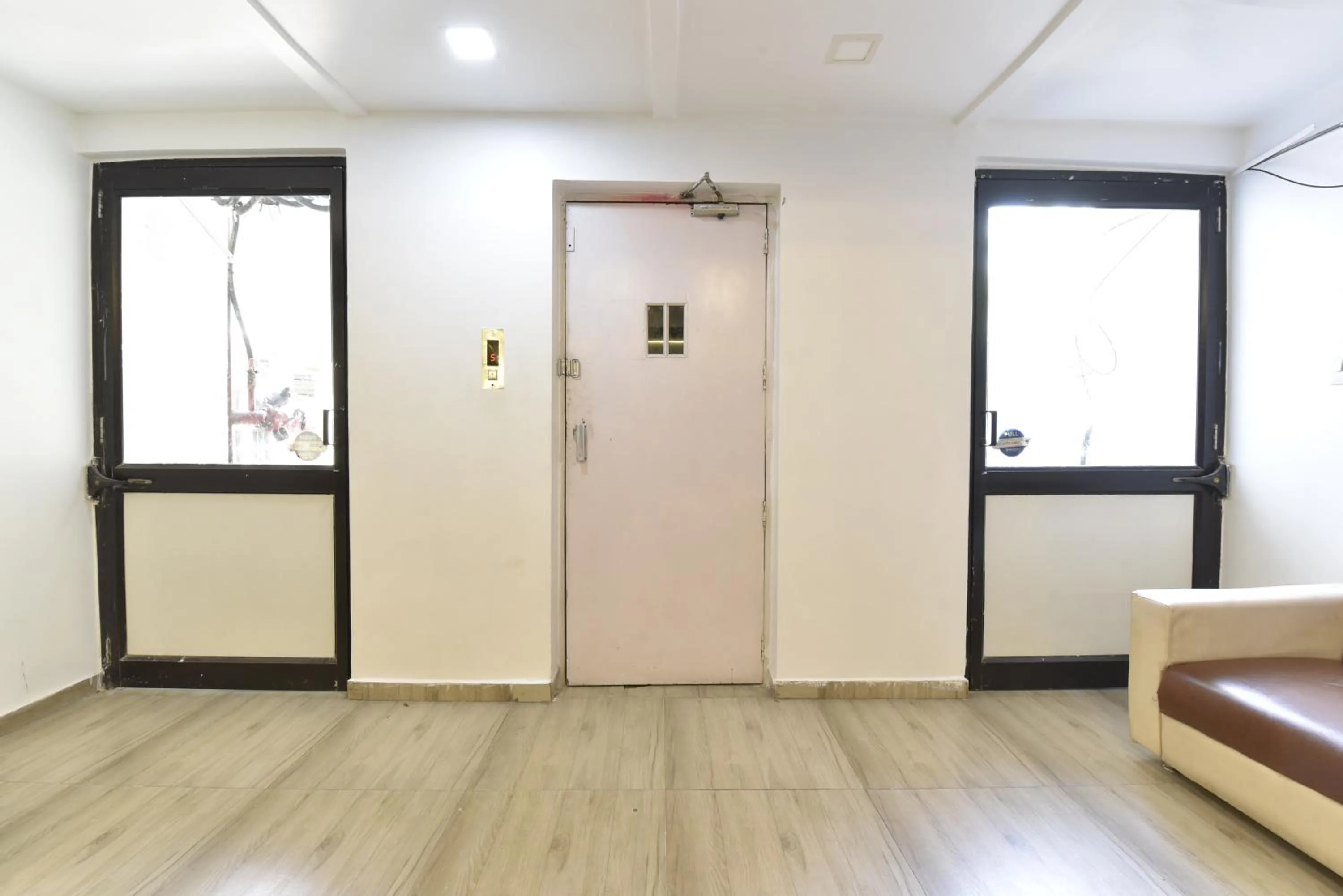 elevator in HOTEL GOLD LEAF