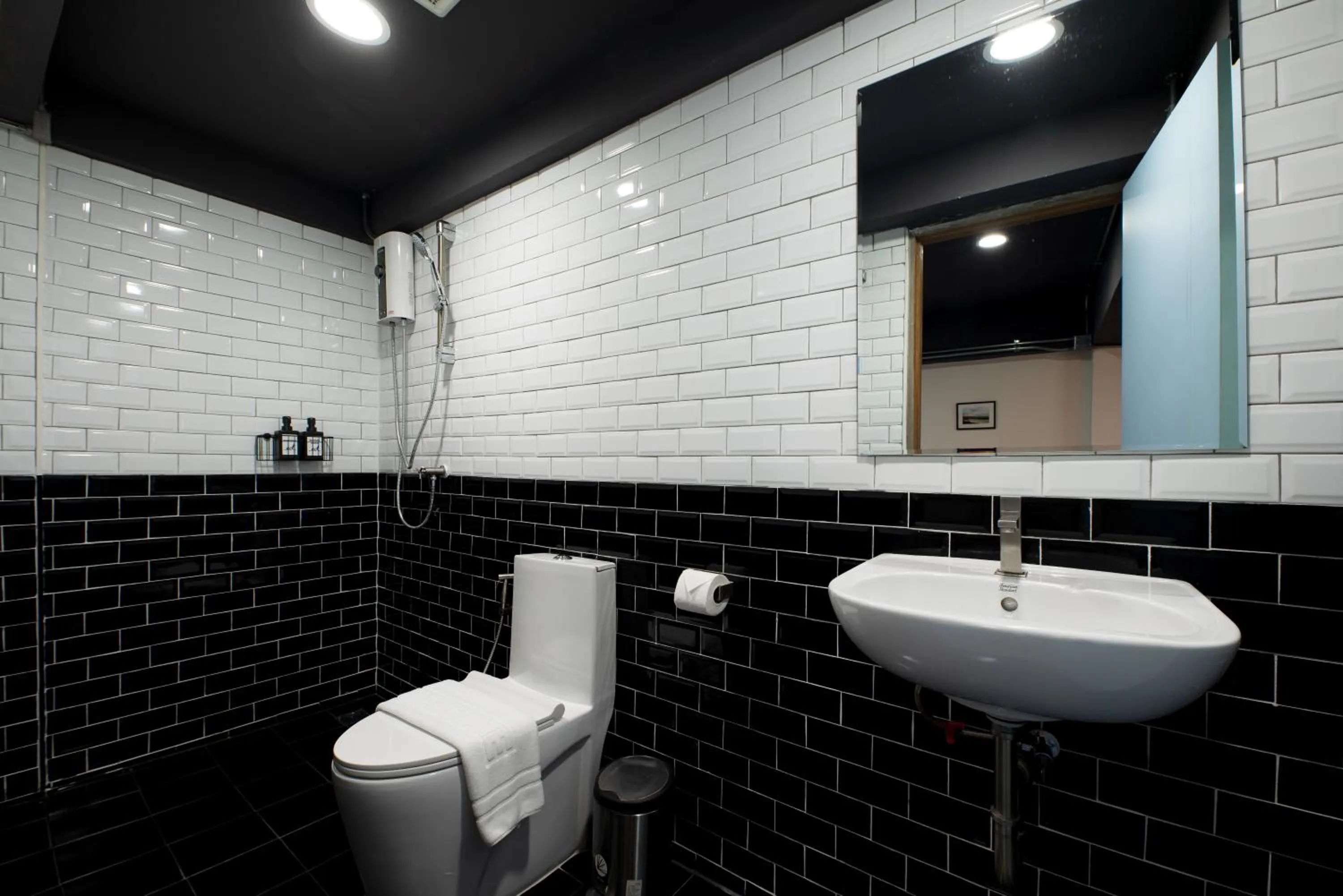 Bathroom in Ed Hostel