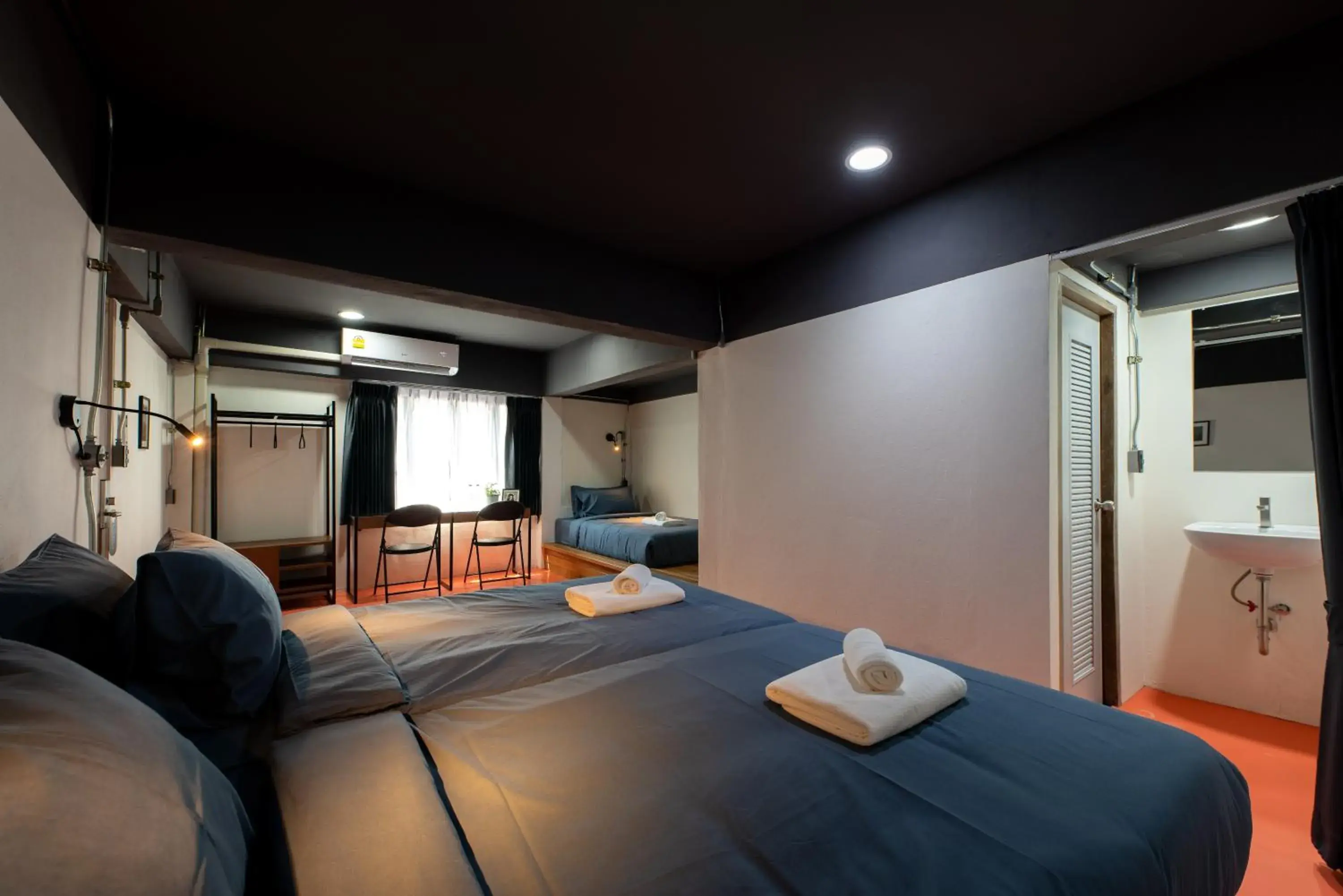 Triple Room with Private Bathroom in Ed Hostel Triple Room with Private Bathroom in Ed Hostel