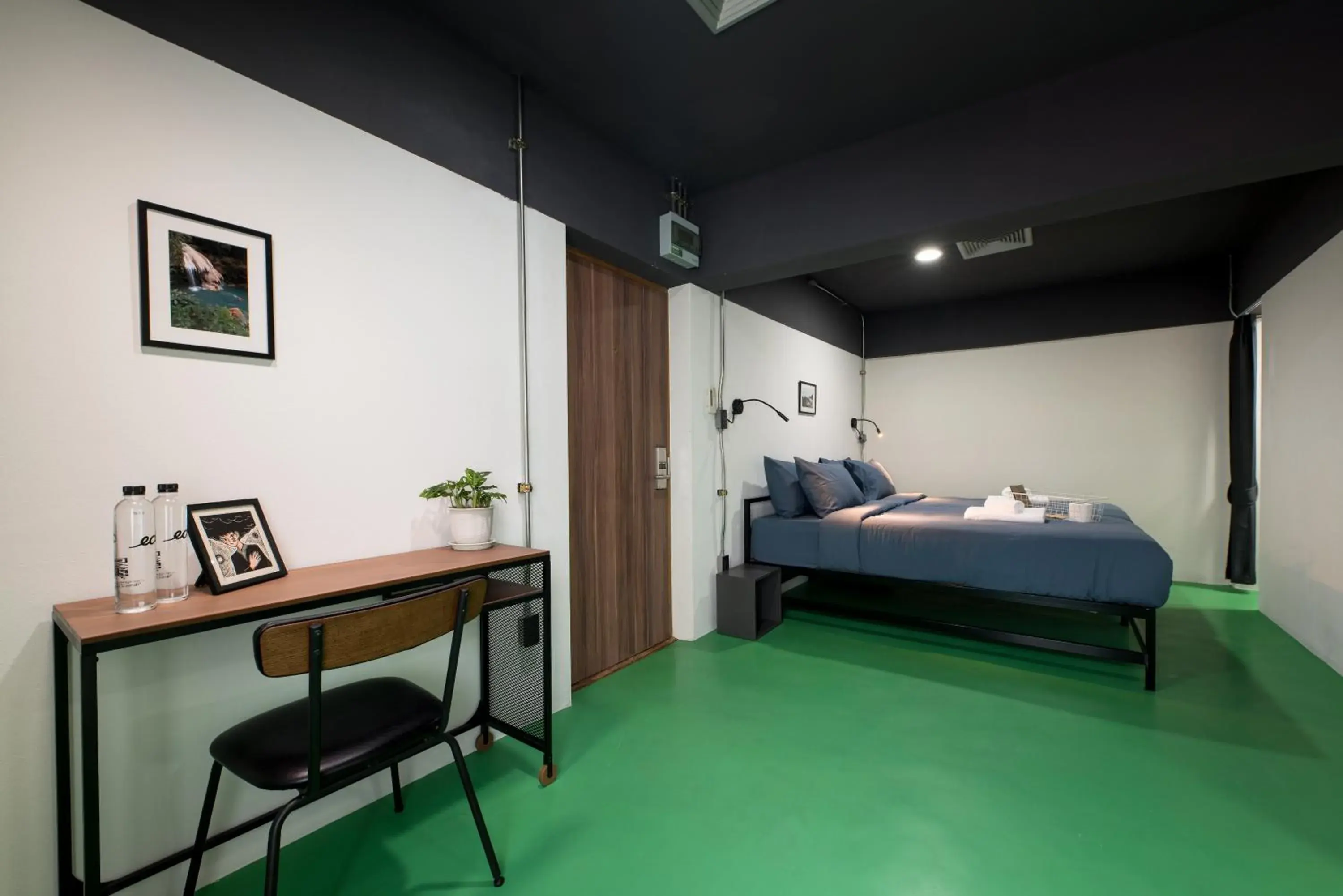 Twin Room with Private Bathroom in Ed Hostel Twin Room with Private Bathroom in Ed Hostel