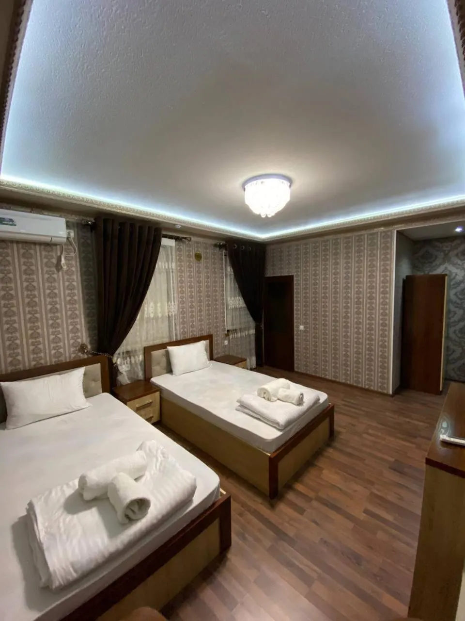 Bed in Hotel Plaza 777