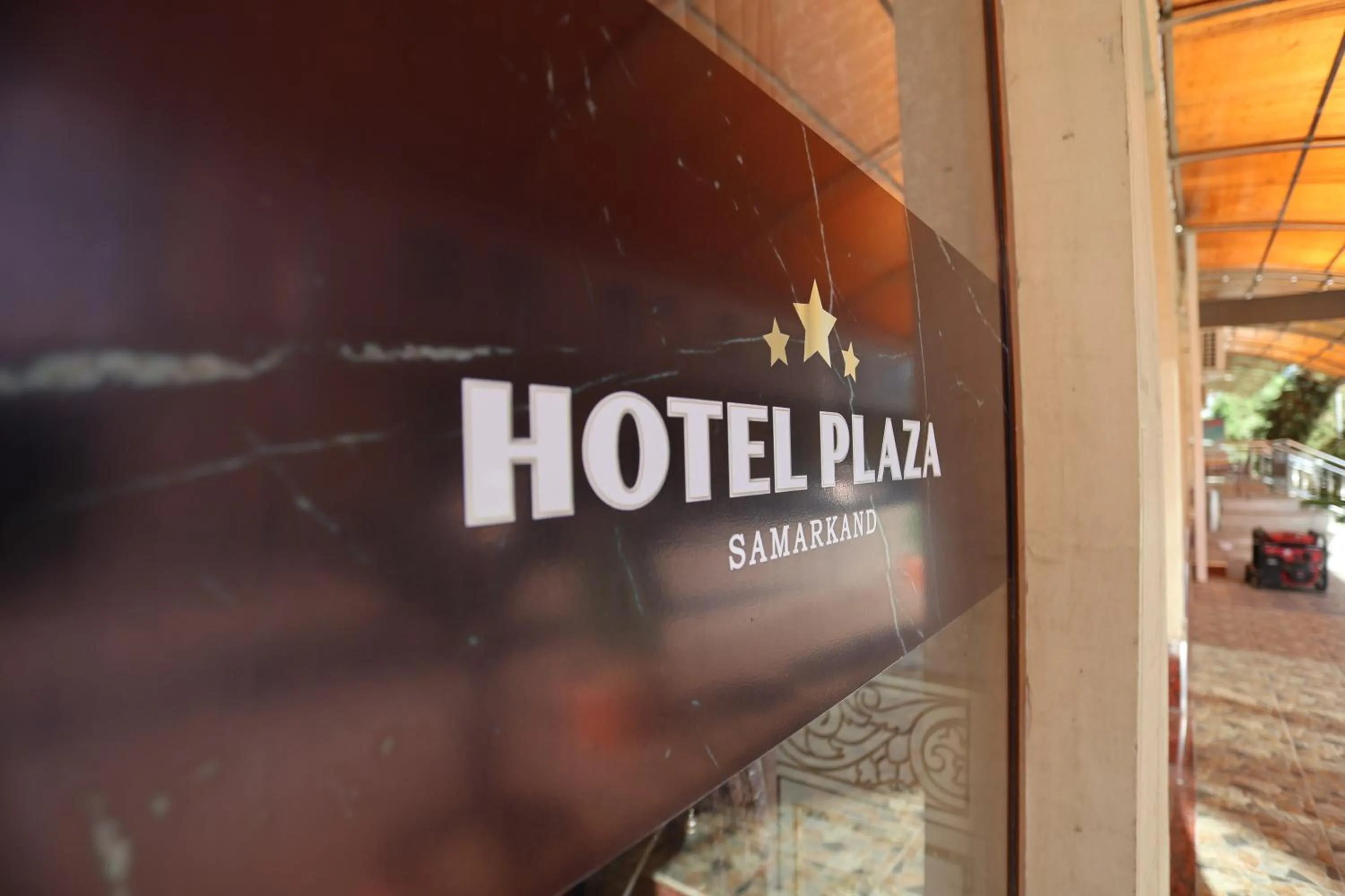 Property building in Hotel Plaza 777