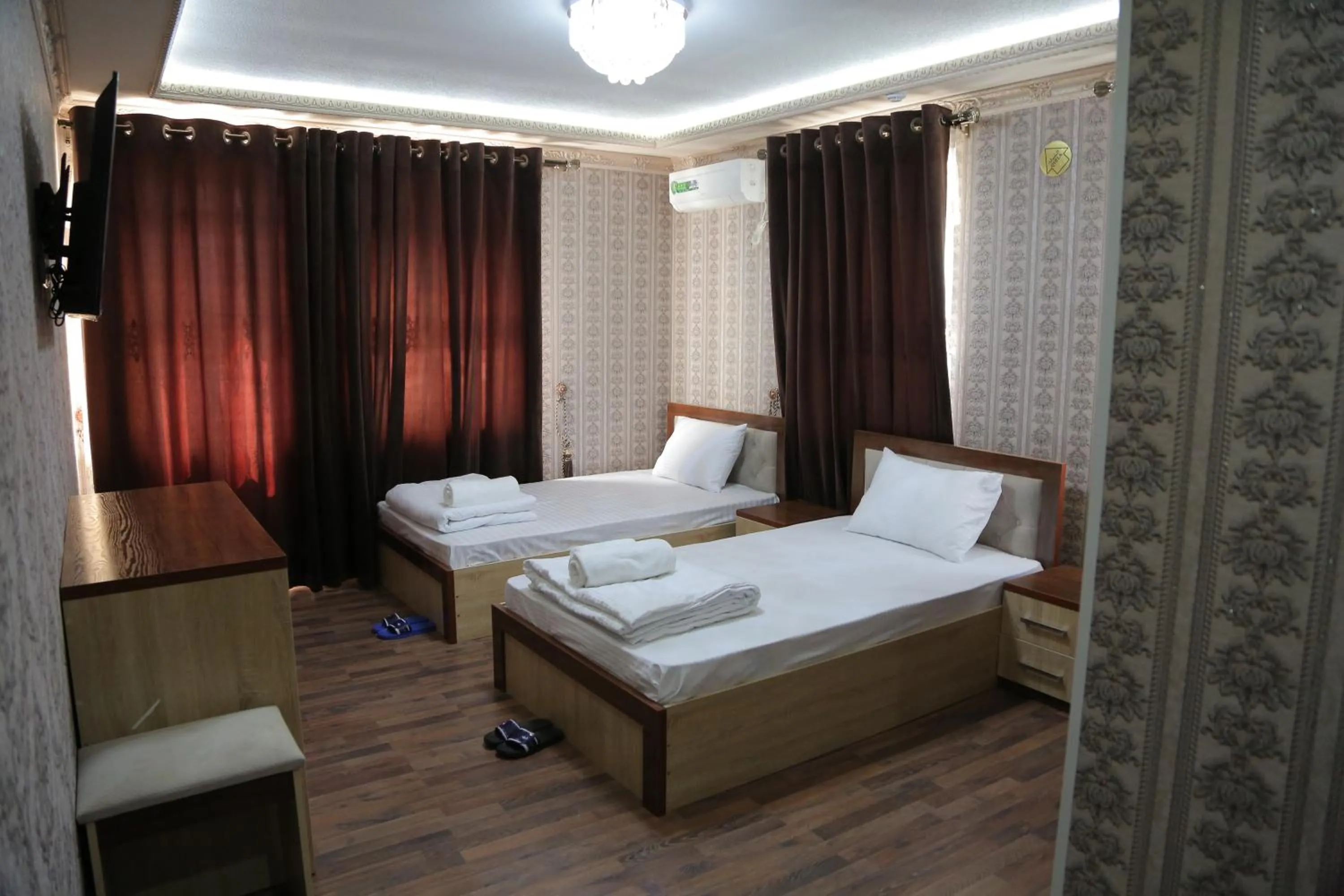 Bed in Hotel Plaza 777