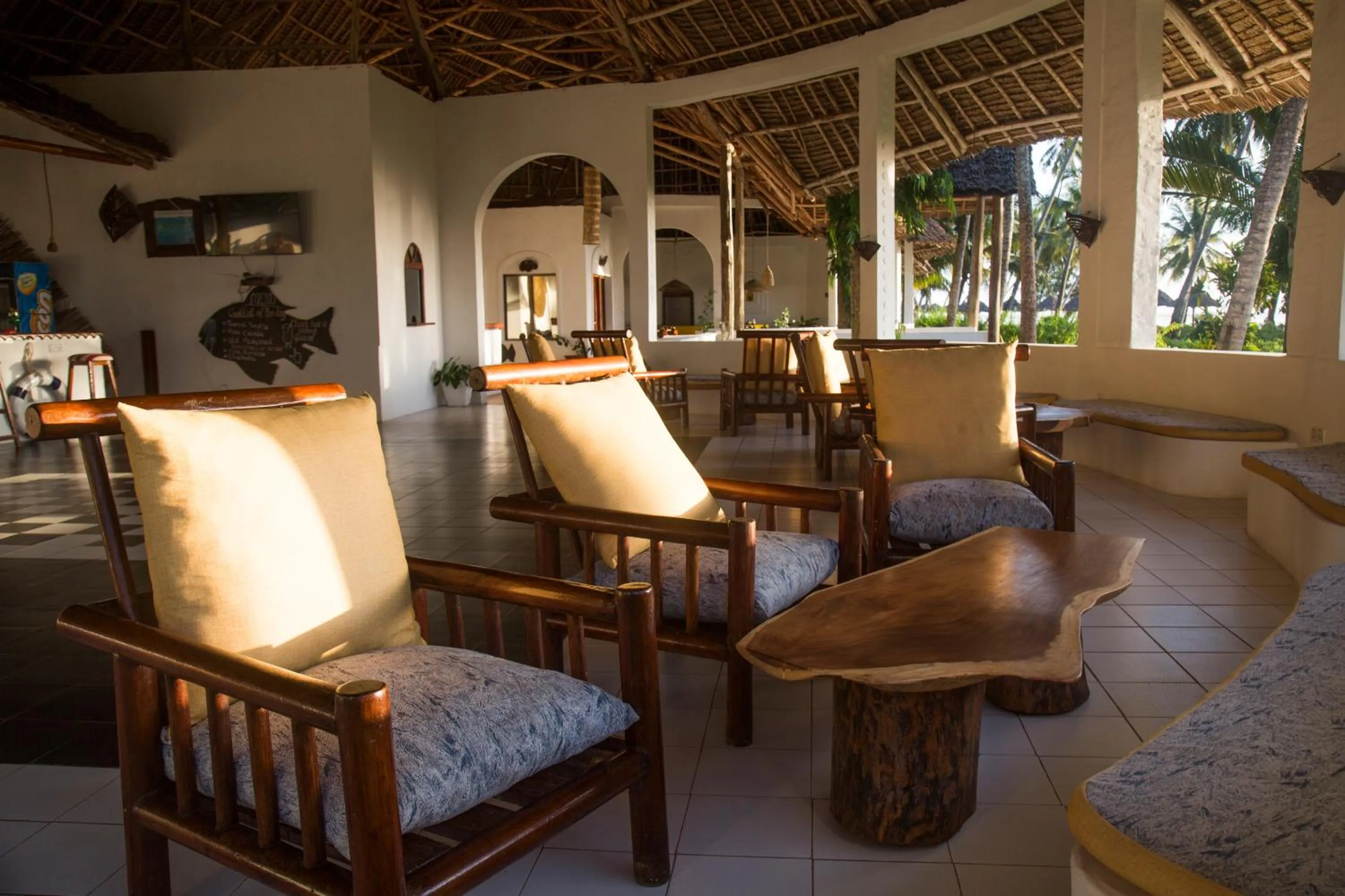 Restaurant/places to eat in Antonio Beach Tree House Hotel & Spa