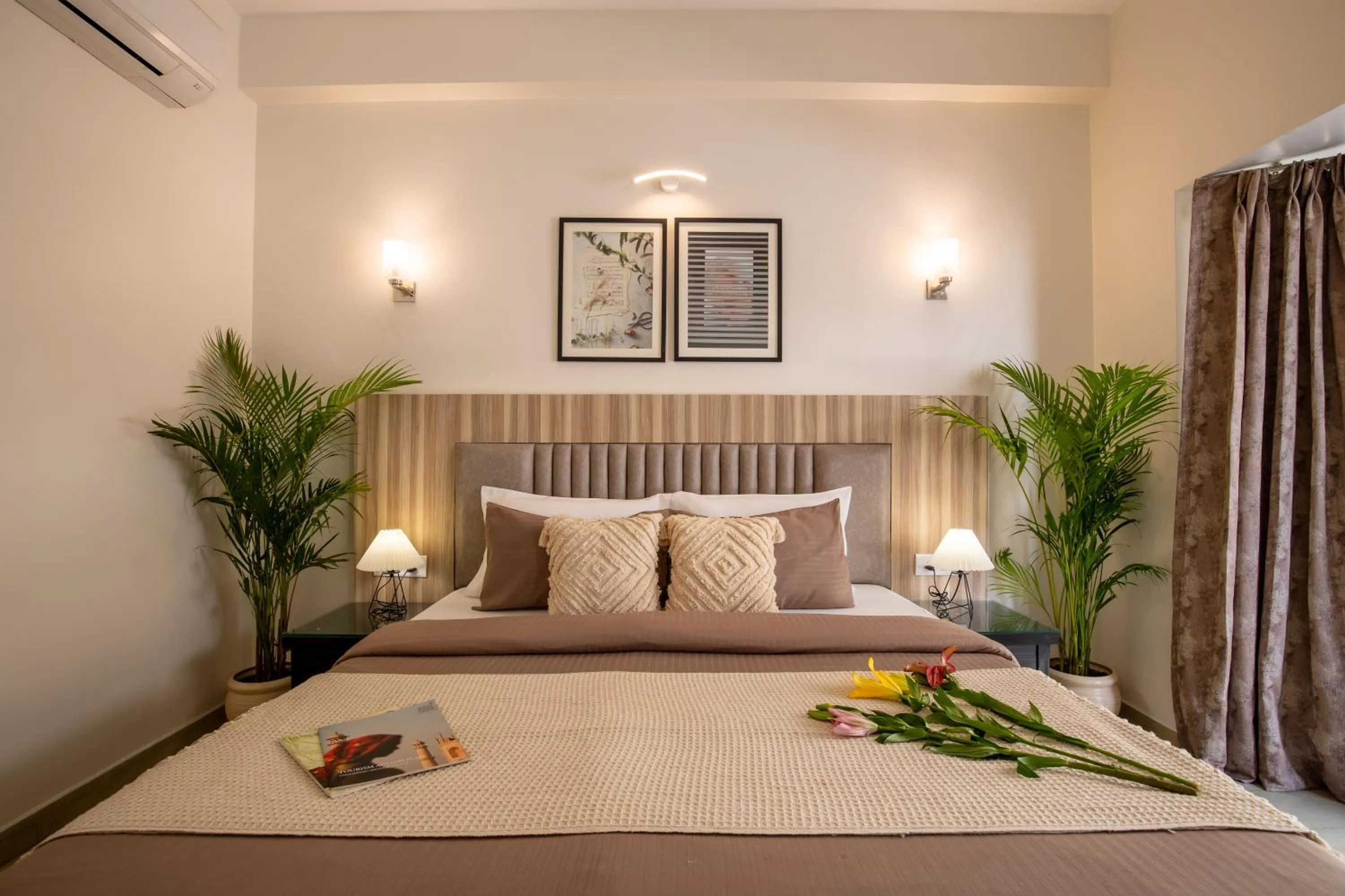 Bed in BedChambers Serviced Apartments, Sector 40