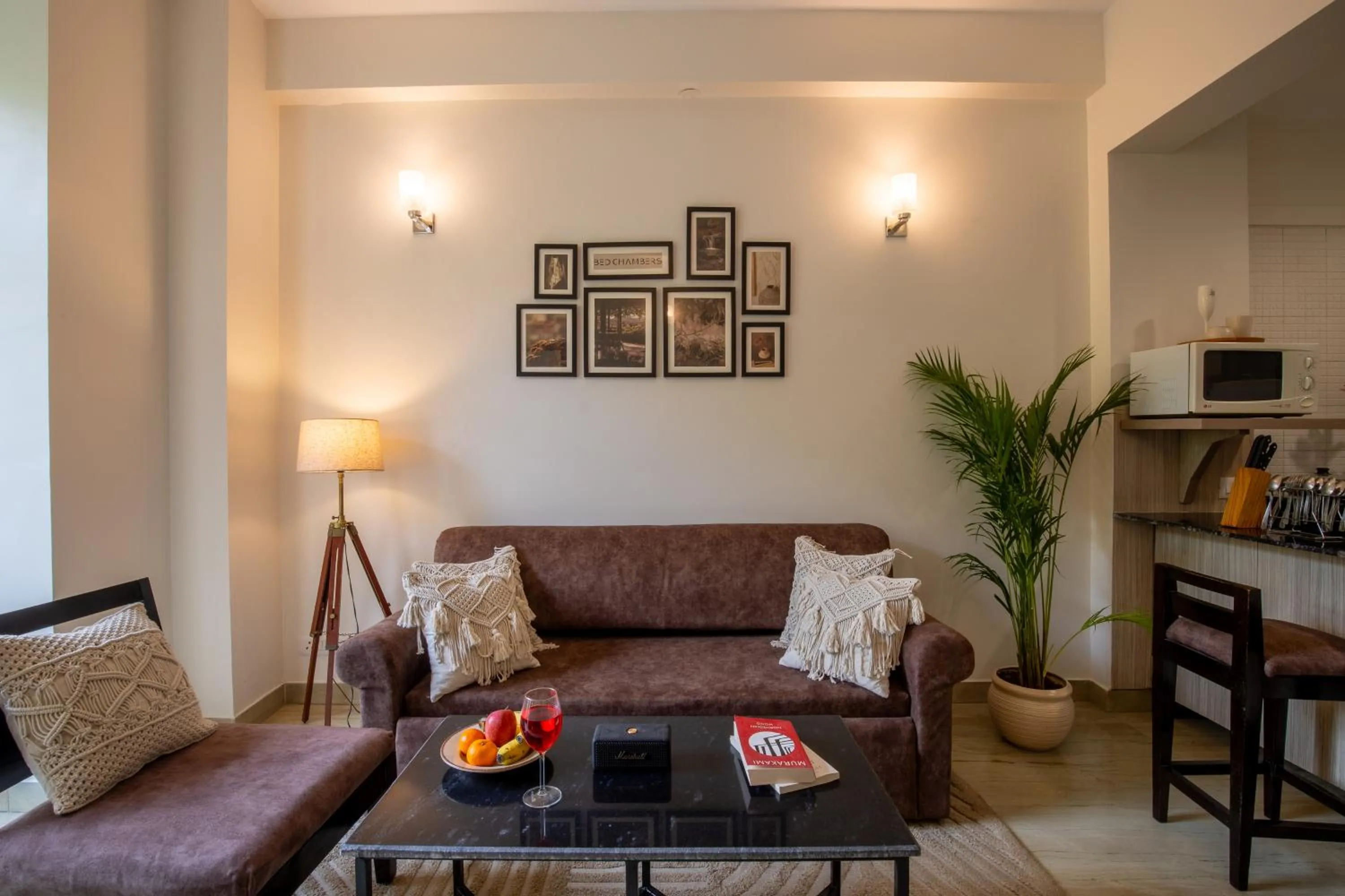 Living room in BedChambers Serviced Apartments, Sector 40