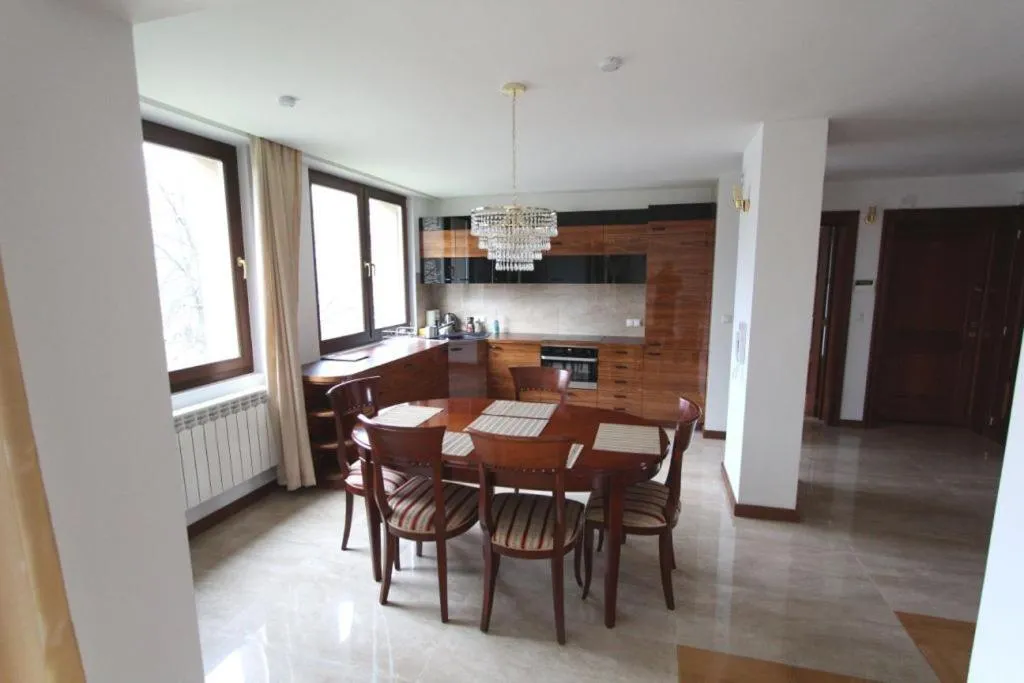 Kitchen or kitchenette in Apartment Nowiniarska near the Old Town
