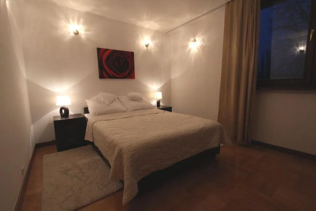 Bedroom, Bed in Apartment Nowiniarska near the Old Town