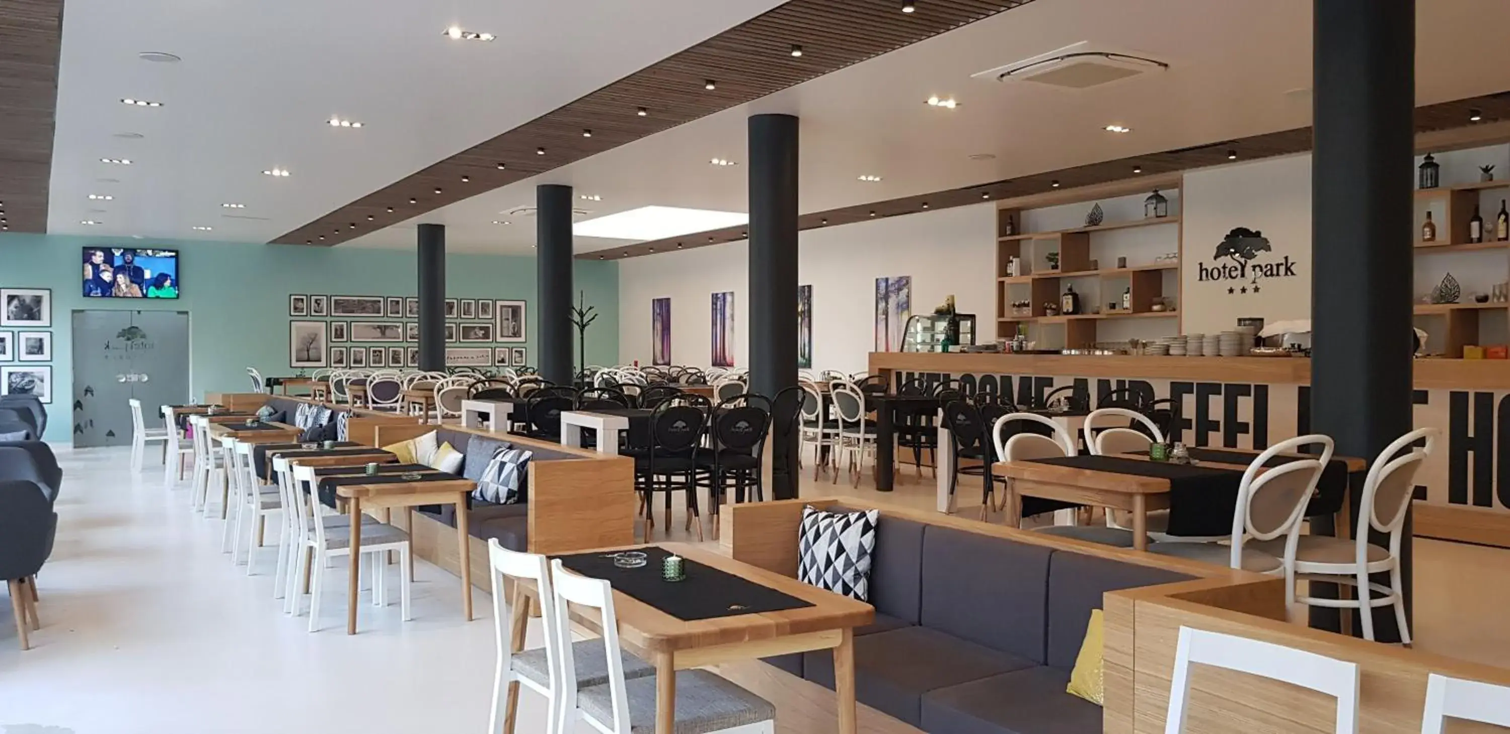 Restaurant/places to eat in Park Hotel Restaurant/places to eat in Park Hotel