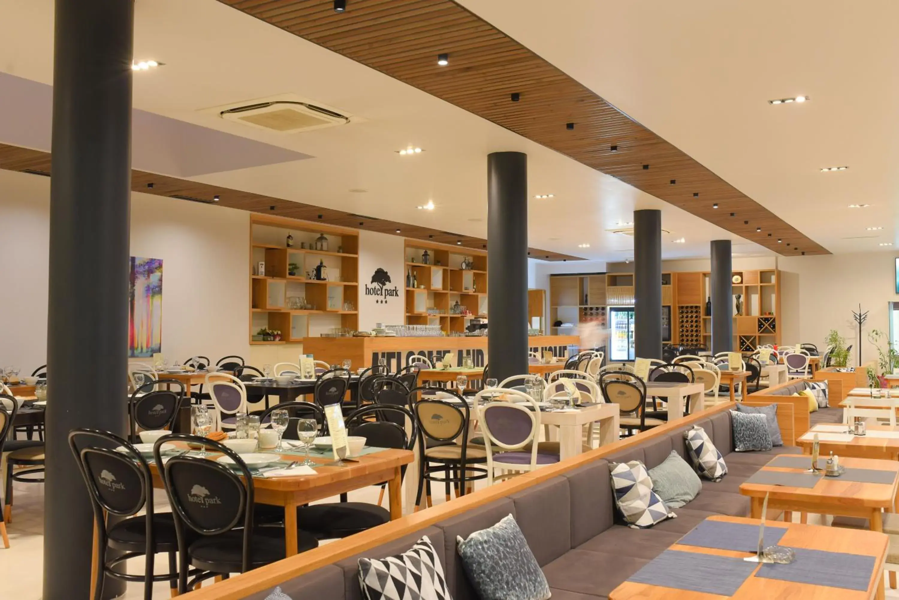 Lounge or bar in Park Hotel Lounge or bar in Park Hotel