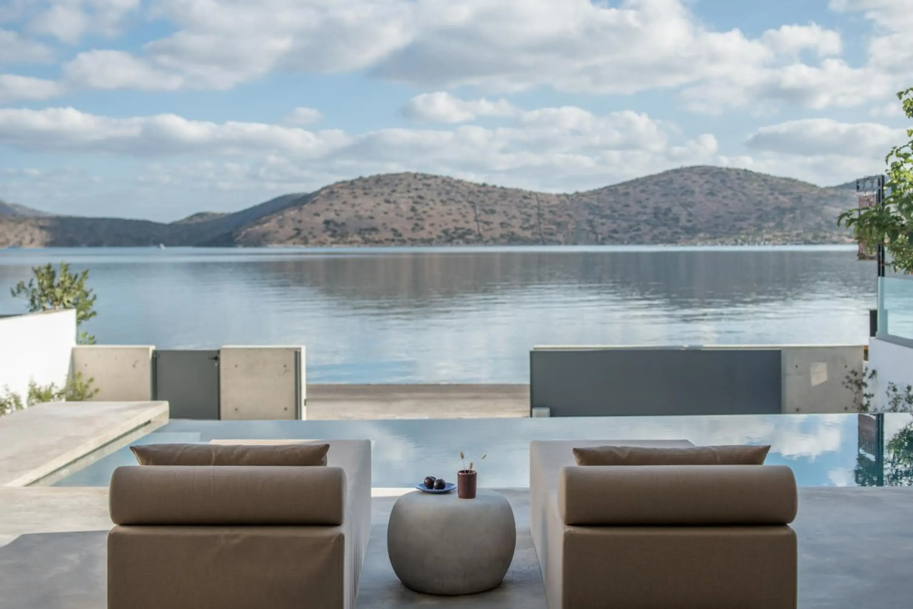 Villa Mimaze Minimalist Living Villa Mimaze Minimalist Living