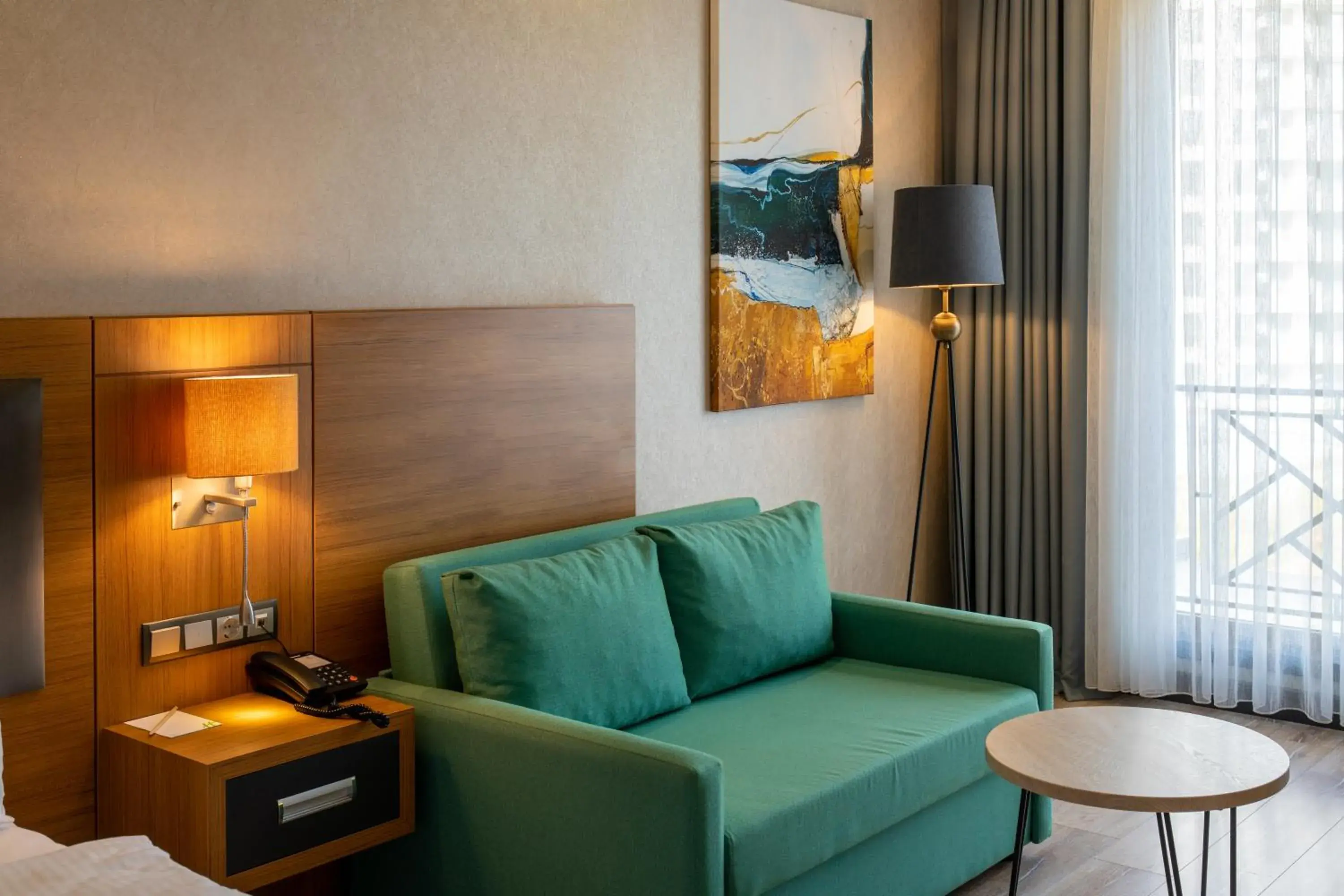 Standard King Room with Sofa Bed - Non-Smoking in Holiday Inn - Trabzon-East by IHG Standard King Room with Sofa Bed - Non-Smoking in Holiday Inn - Trabzon-East by IHG
