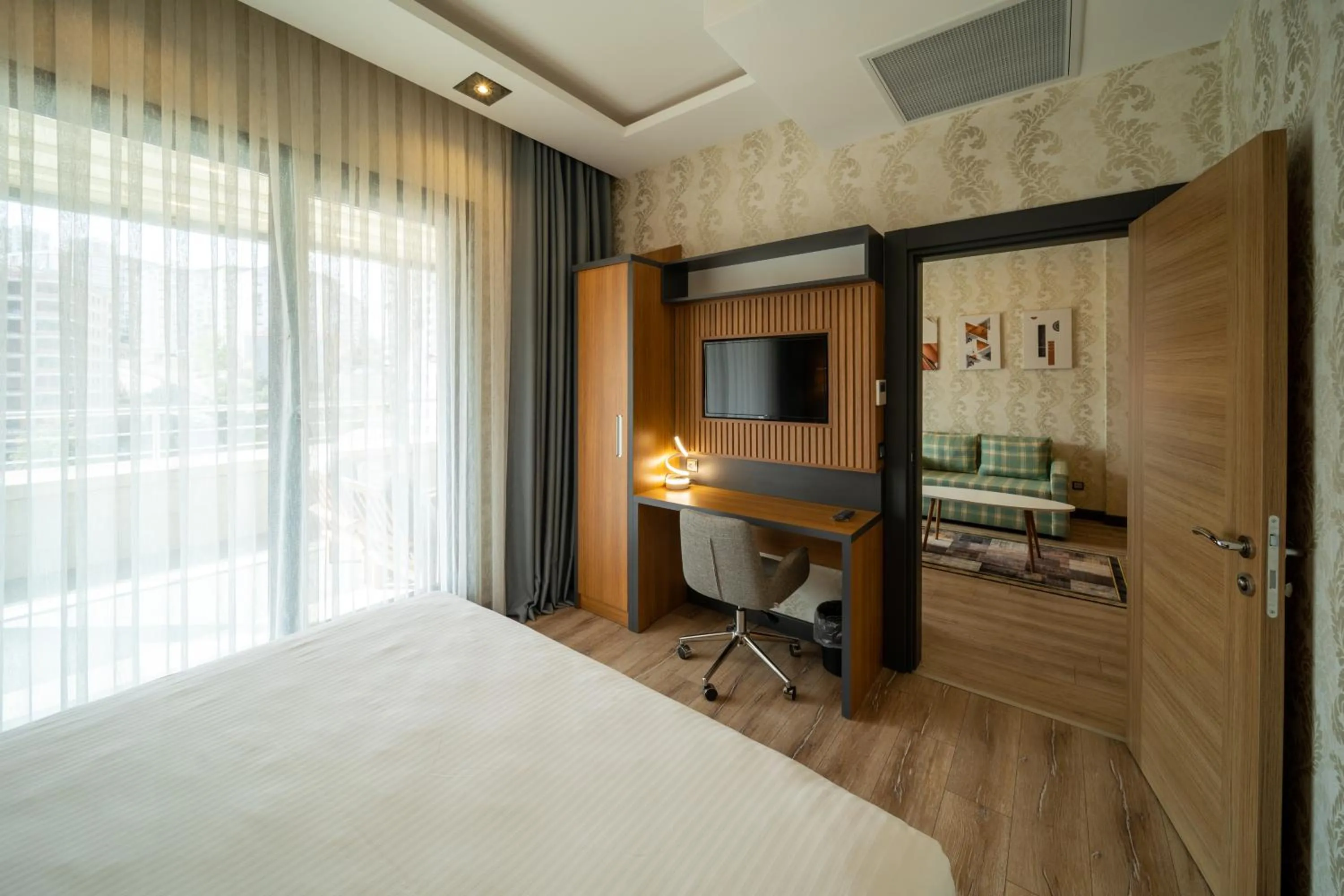 TV and multimedia, Bed in Holiday Inn - Trabzon-East by IHG
