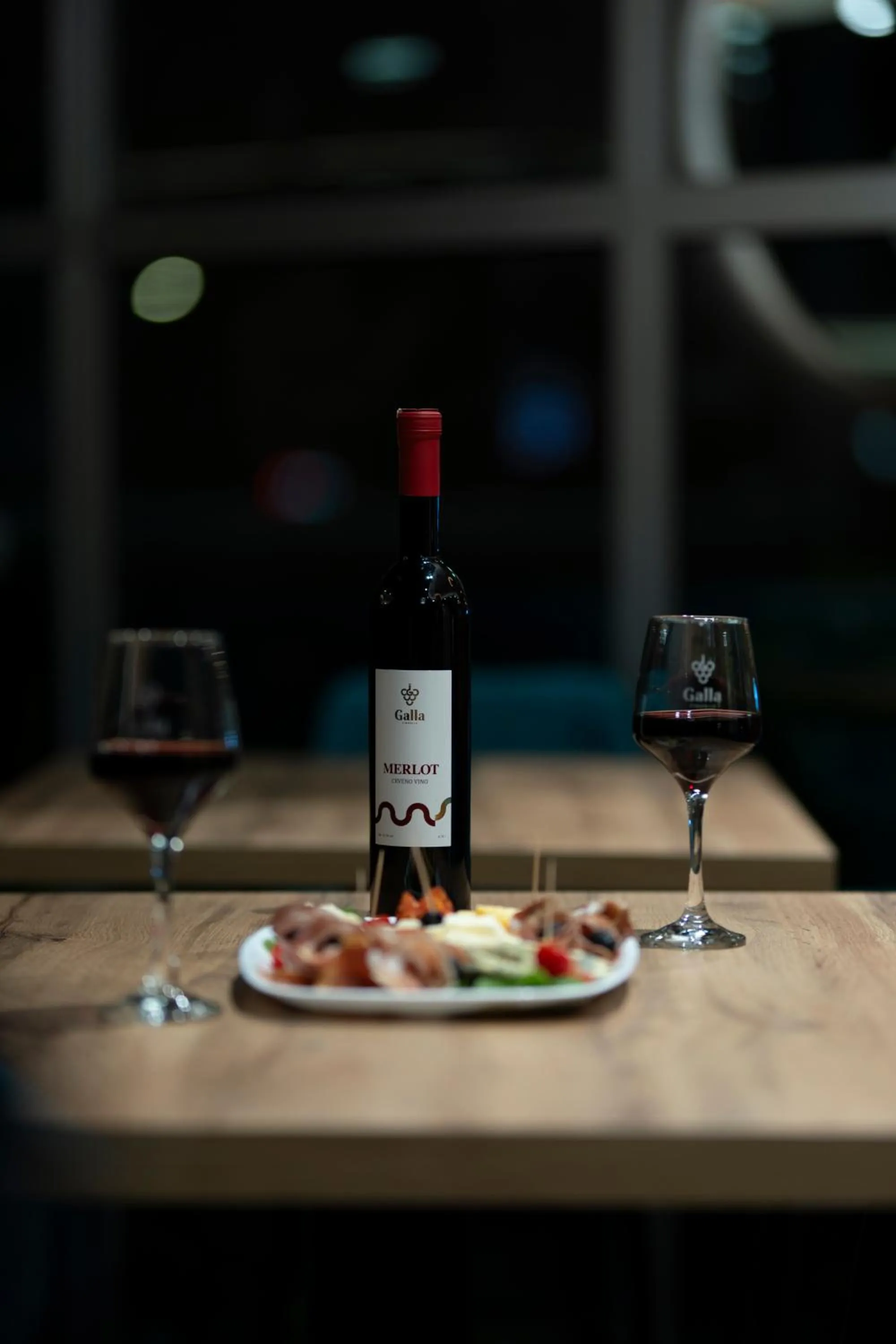 Food and drinks in Hotel Grand