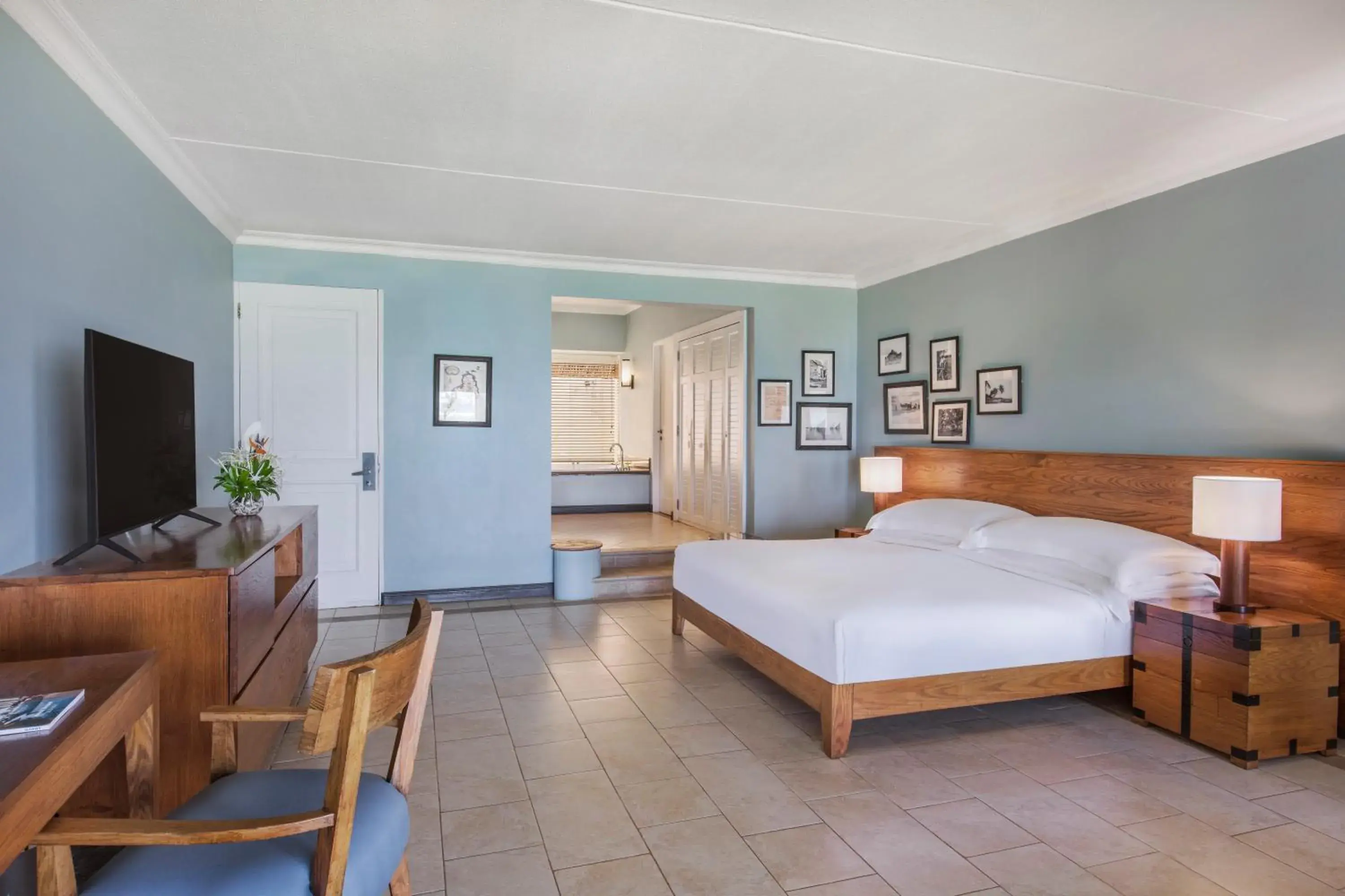 Beachfront King in Outrigger Mauritius Beach Resort Beachfront King in Outrigger Mauritius Beach Resort