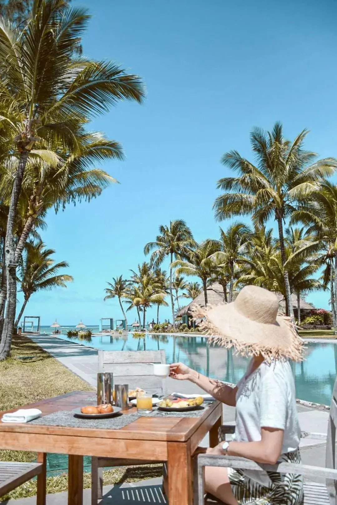 Restaurant/places to eat in Outrigger Mauritius Beach Resort Restaurant/places to eat in Outrigger Mauritius Beach Resort