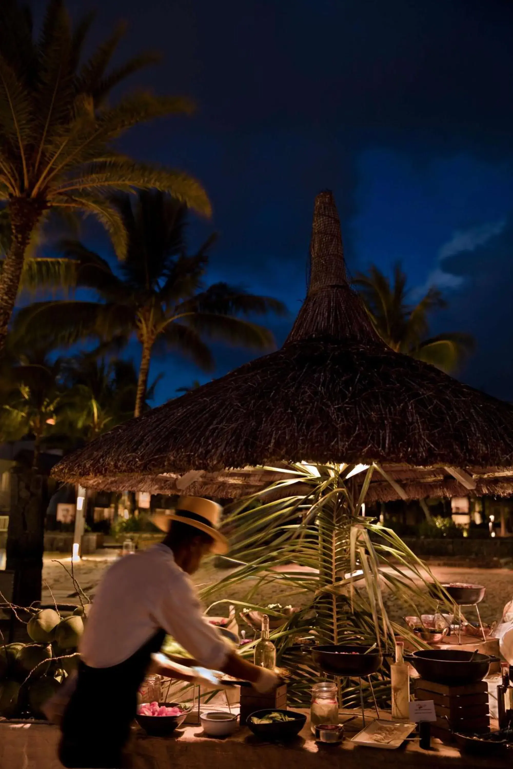 Restaurant/places to eat in Outrigger Mauritius Beach Resort Restaurant/places to eat in Outrigger Mauritius Beach Resort