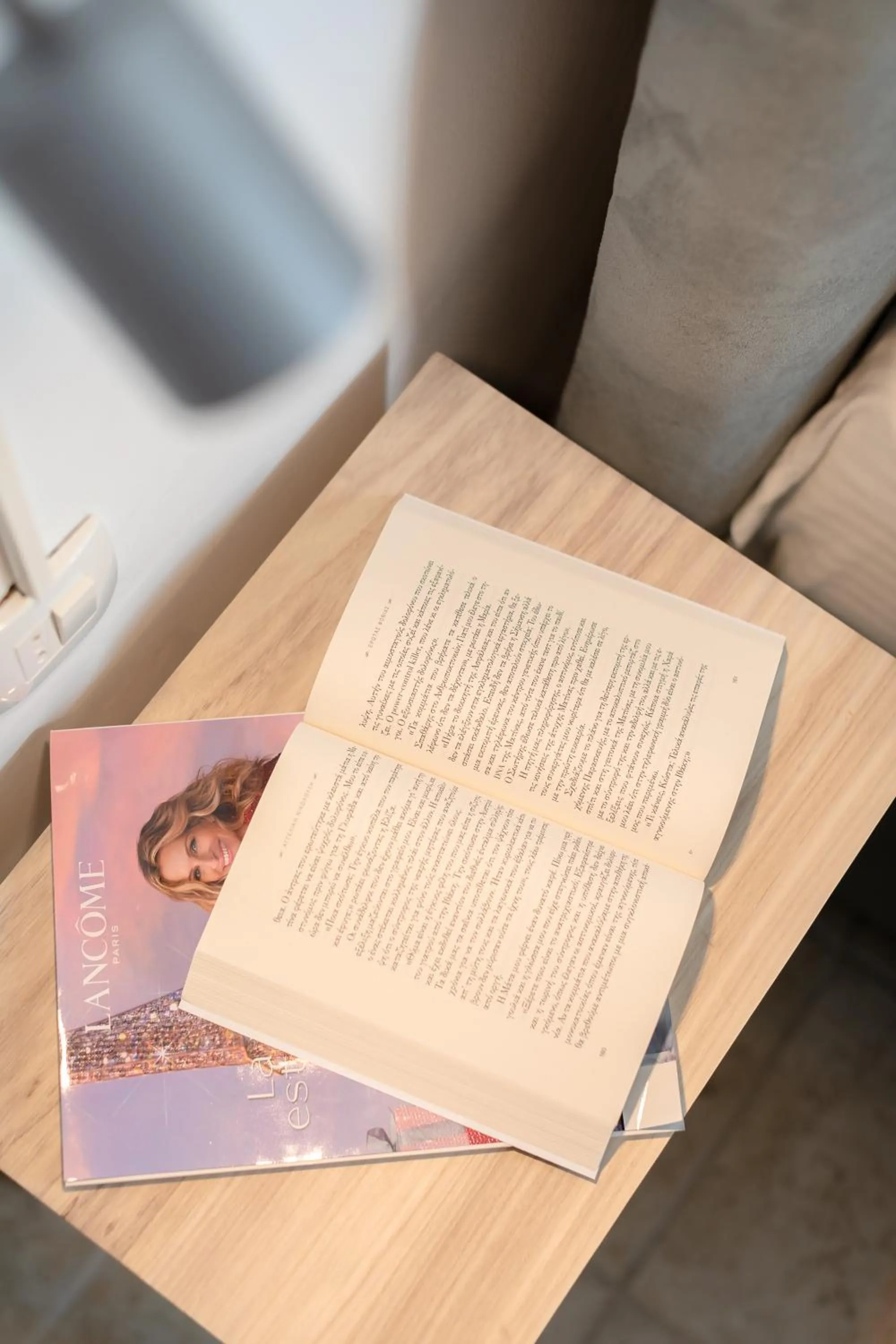 Decorative detail in NEOKLASSIKO KOUKOULI